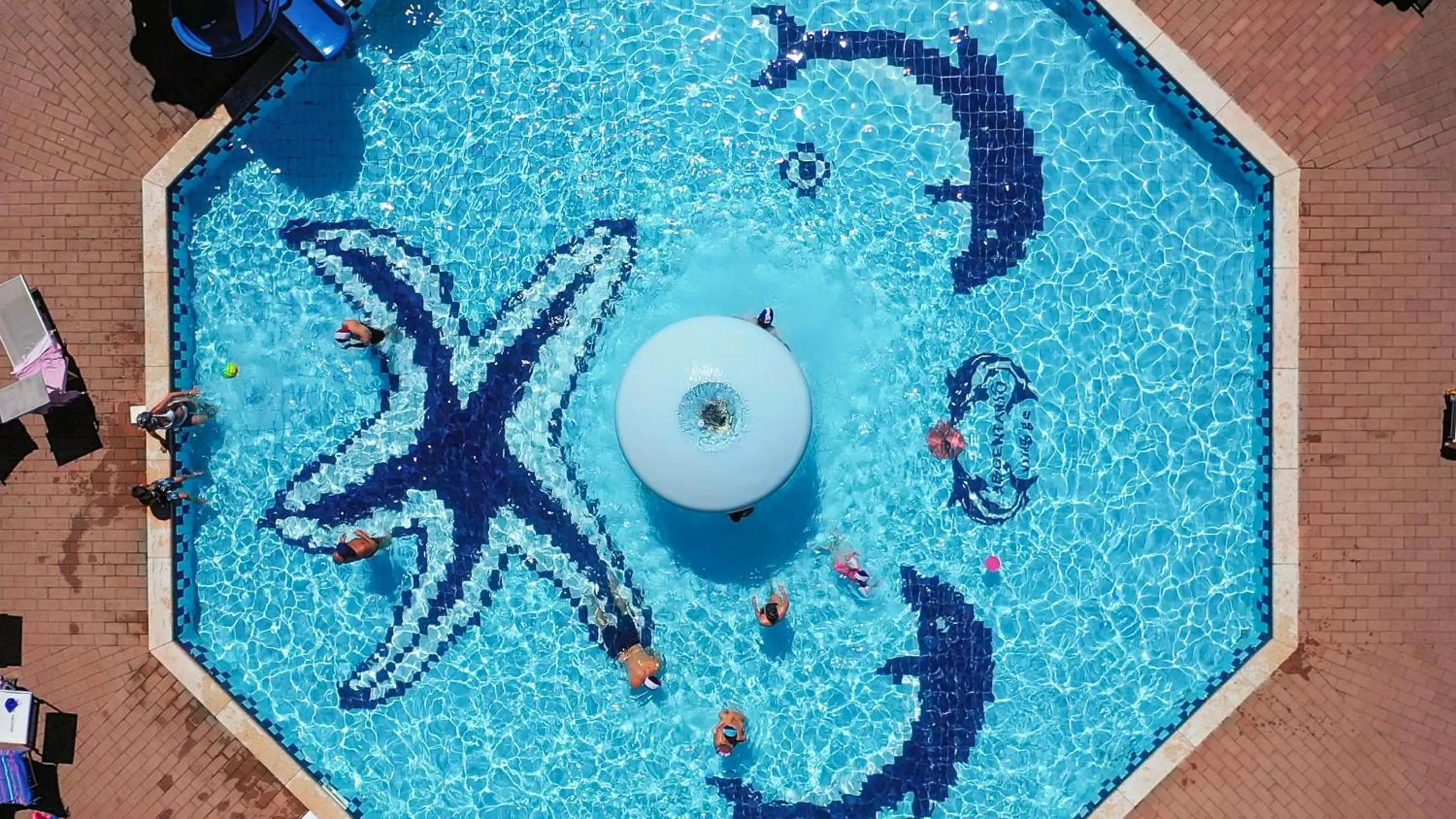 Swimming pool in Gitavillage Argentario