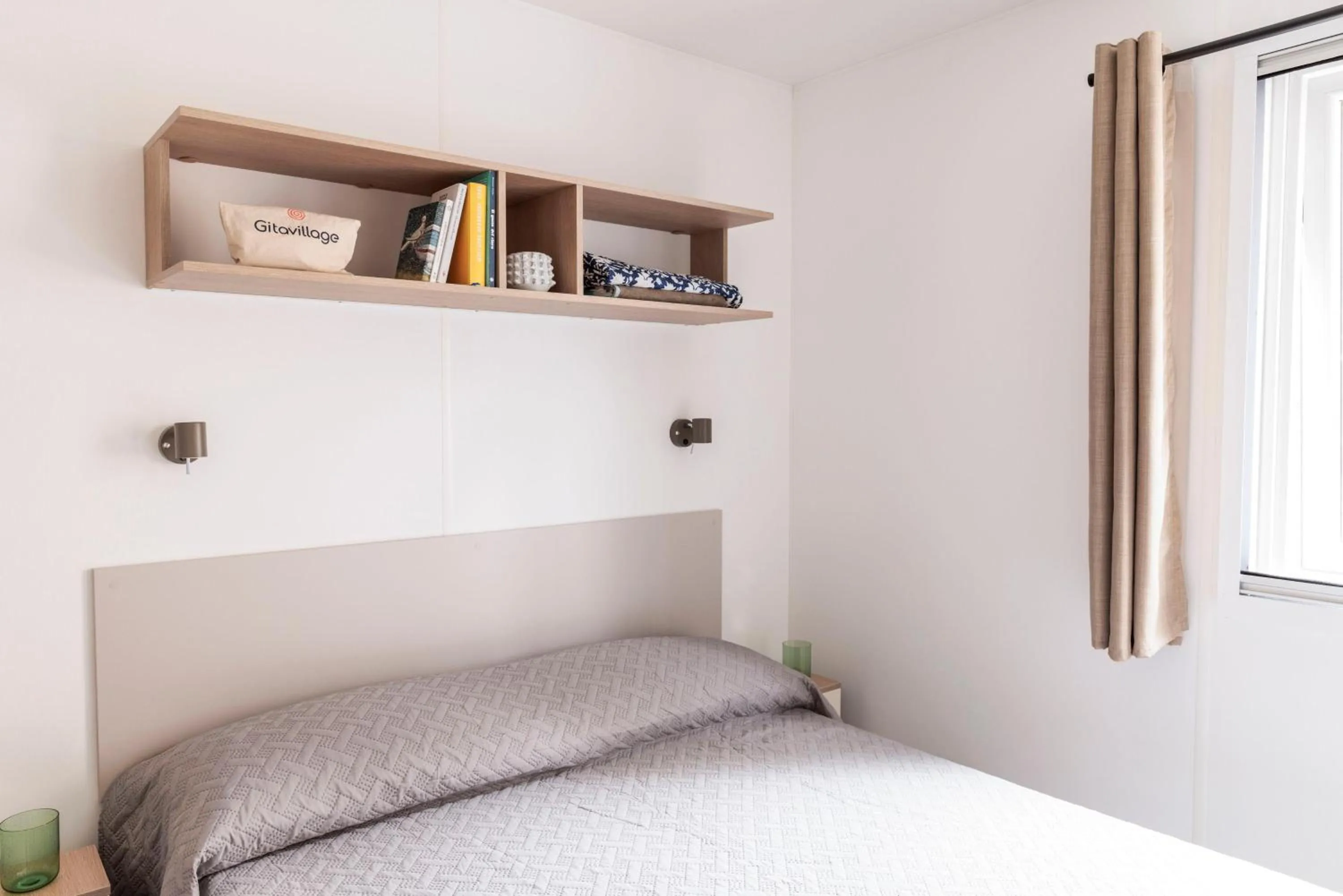 Photo of the whole room, Bed in Gitavillage Argentario