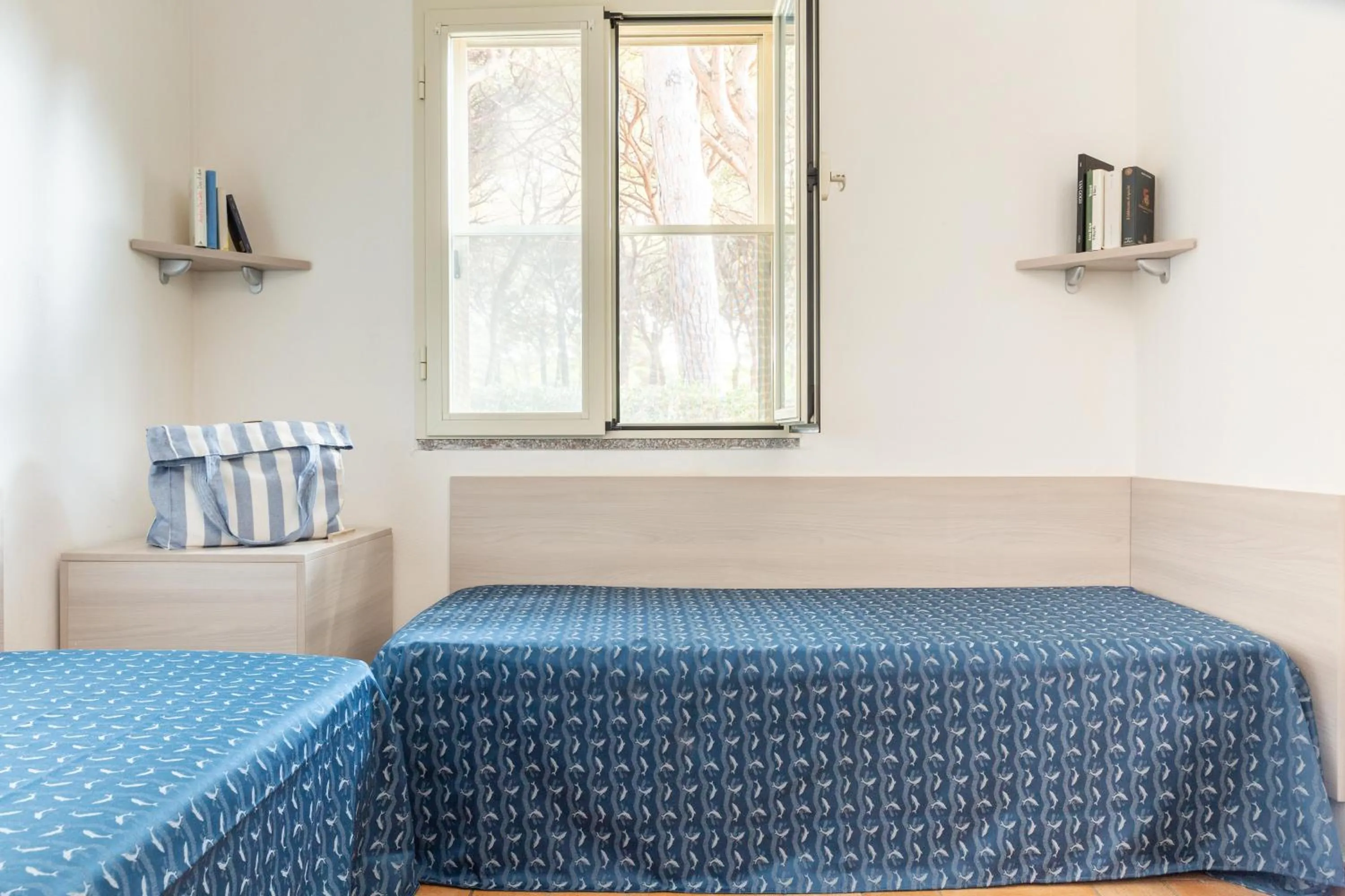 Photo of the whole room, Bed in Gitavillage Argentario