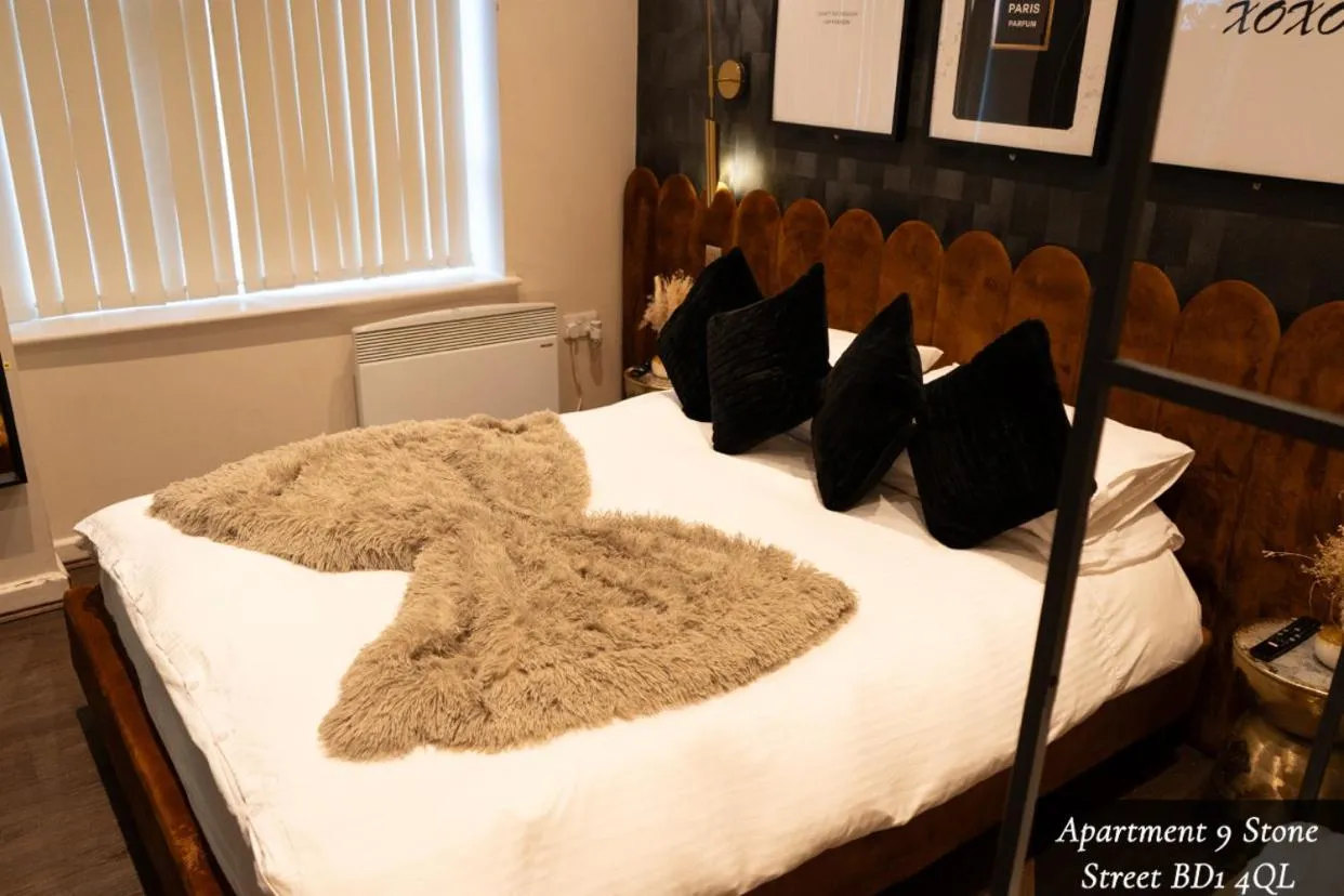 Bedroom, Bed in The Opulence Bradford