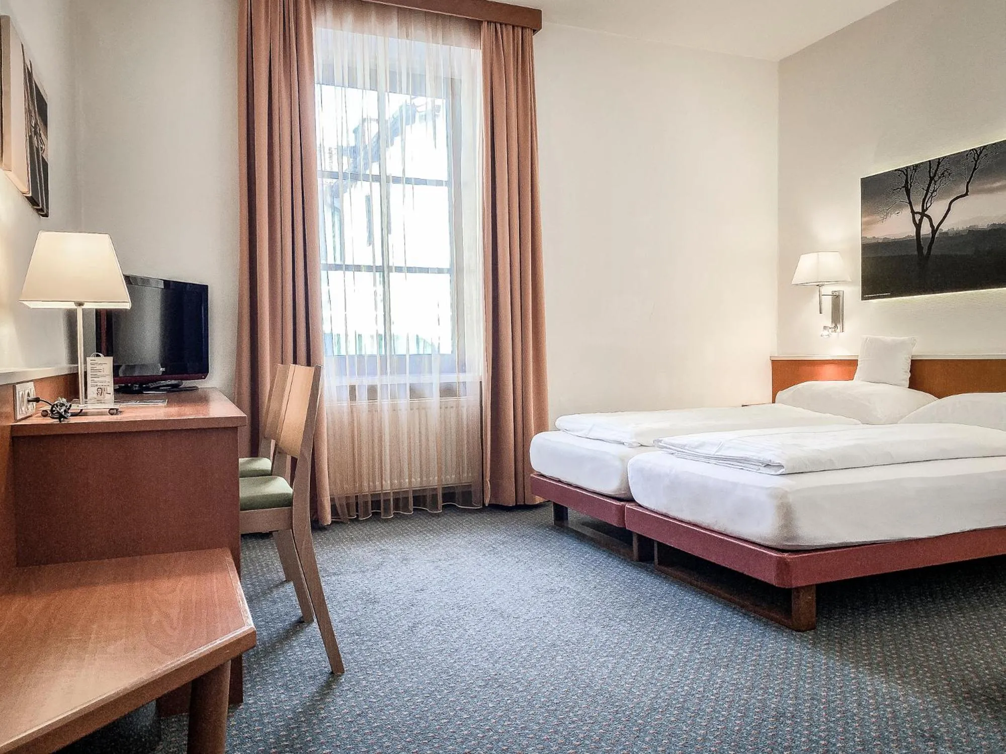 Photo of the whole room, Bed in Faulenzerhotel