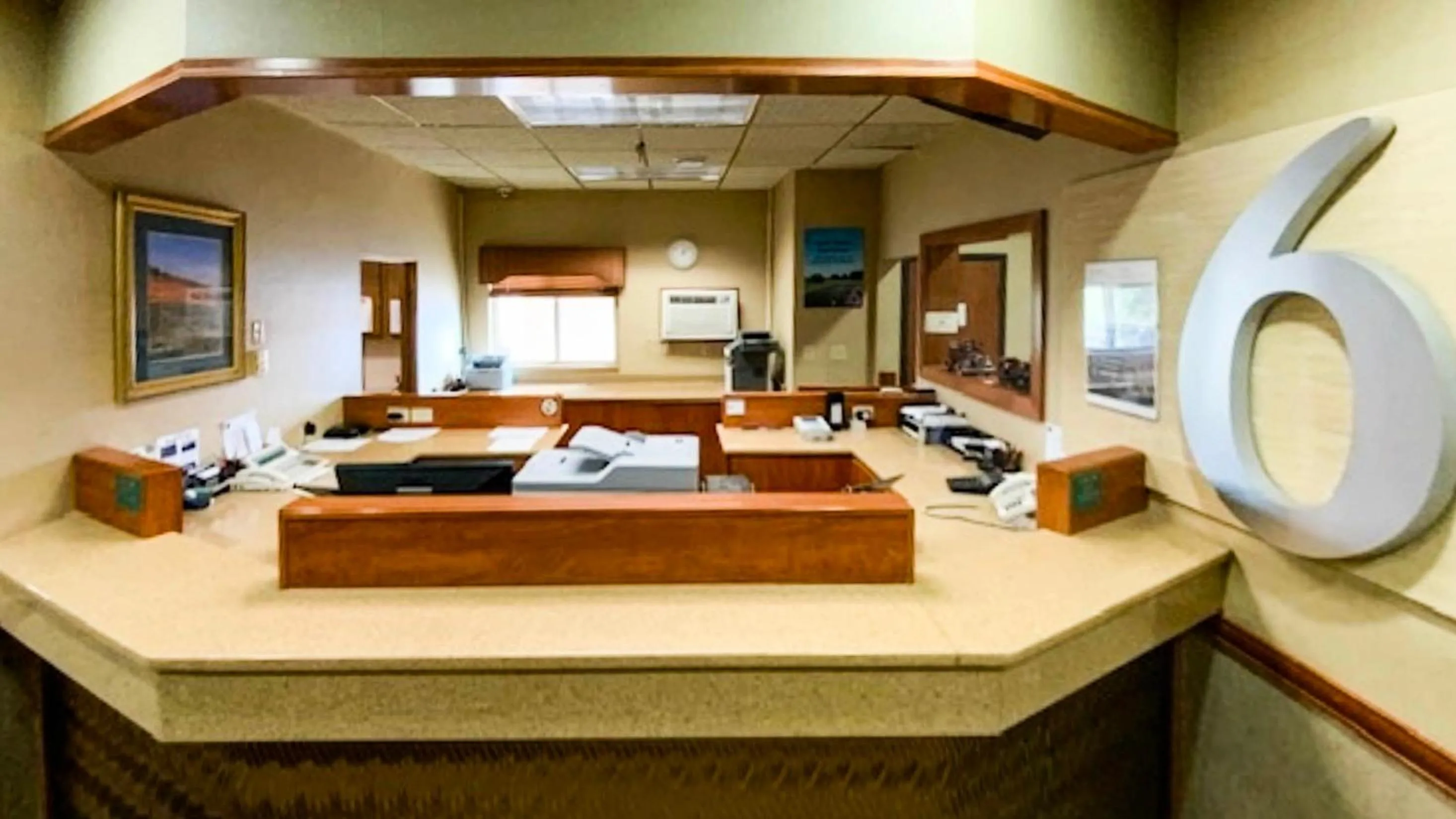 Lobby or reception in Studio 6 - Minot, ND