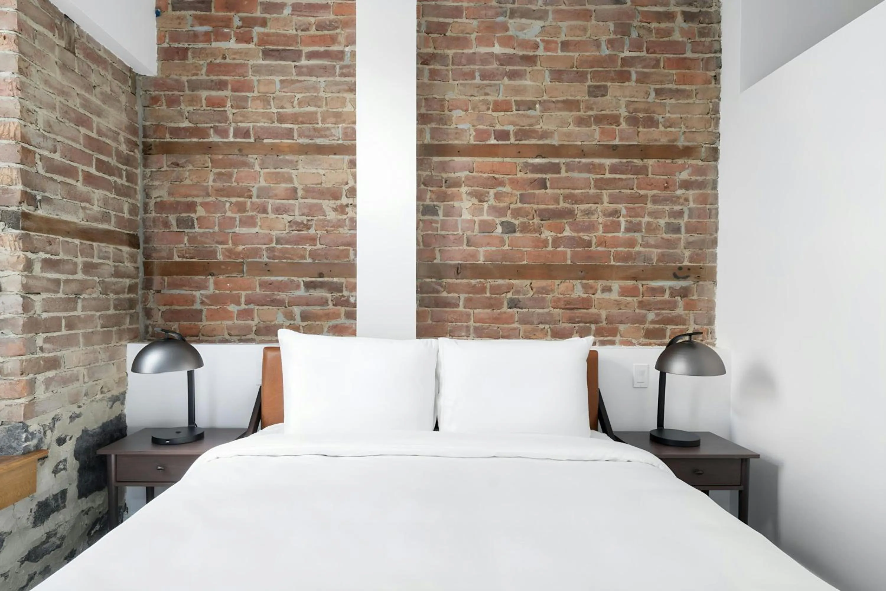 Bedroom, Bed in Sonder by Marriott Bonvoy Gare Saint Denis Apartments Downtown