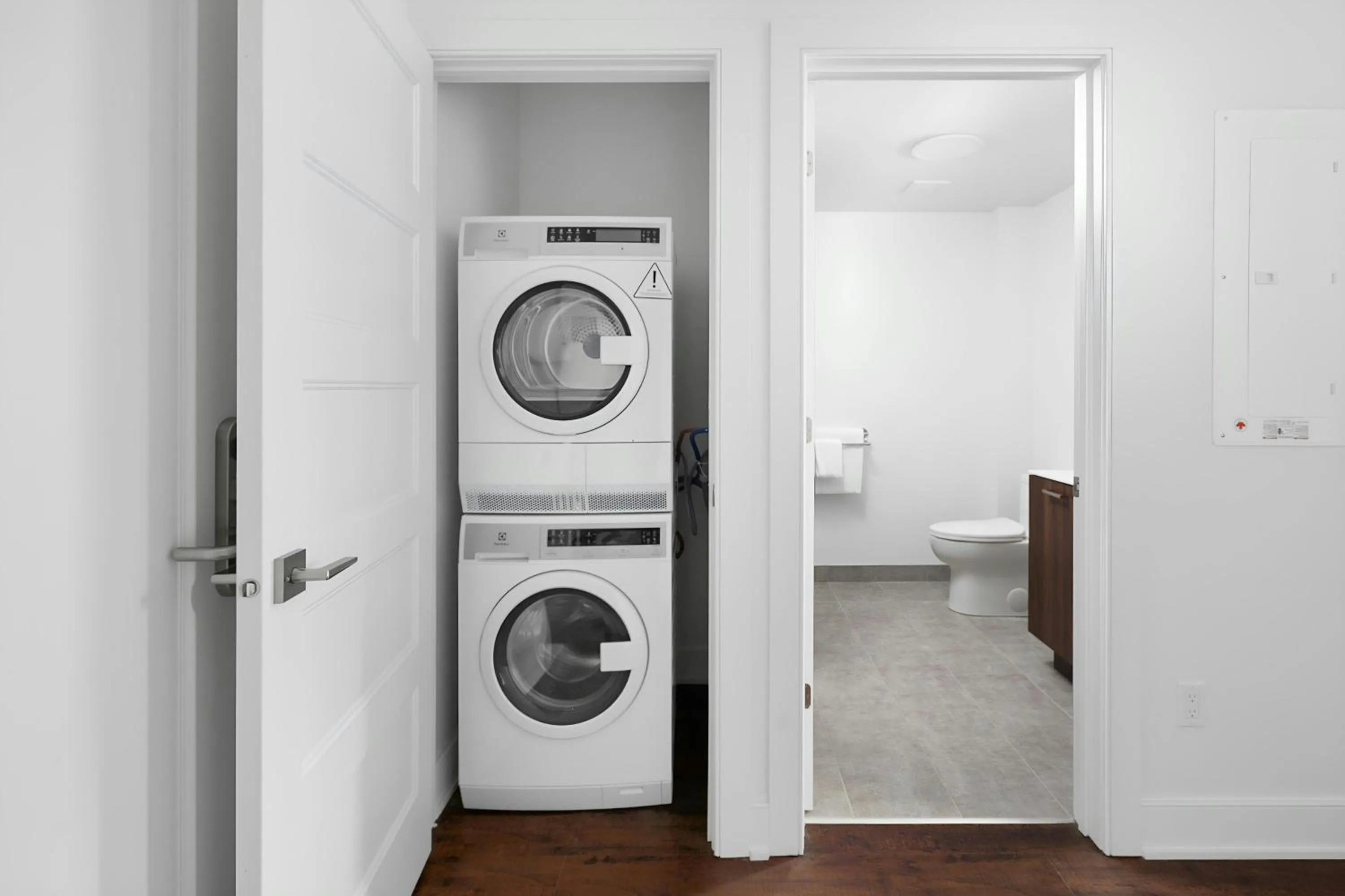 Bedroom in Sonder by Marriott Bonvoy Gare Saint Denis Apartments Downtown