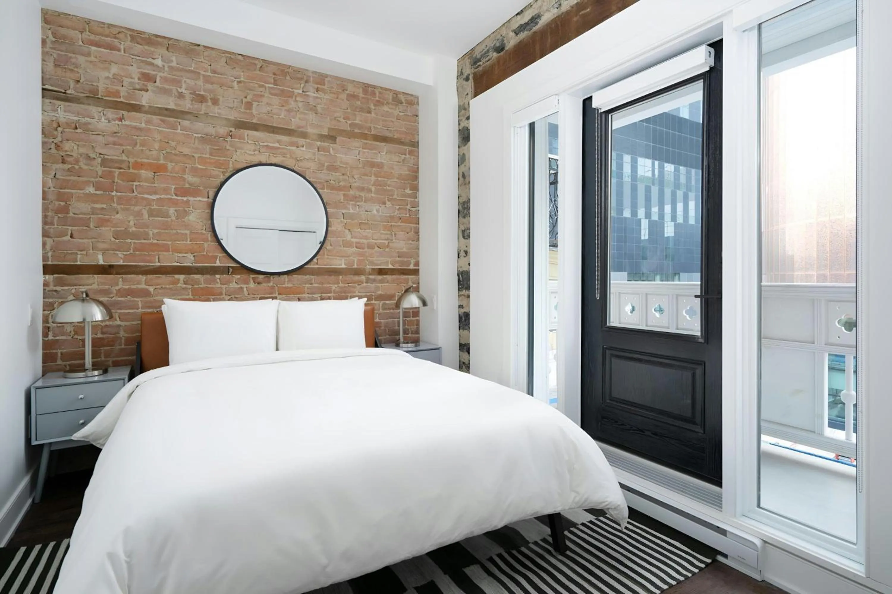Bedroom, Bed in Sonder by Marriott Bonvoy Gare Saint Denis Apartments Downtown