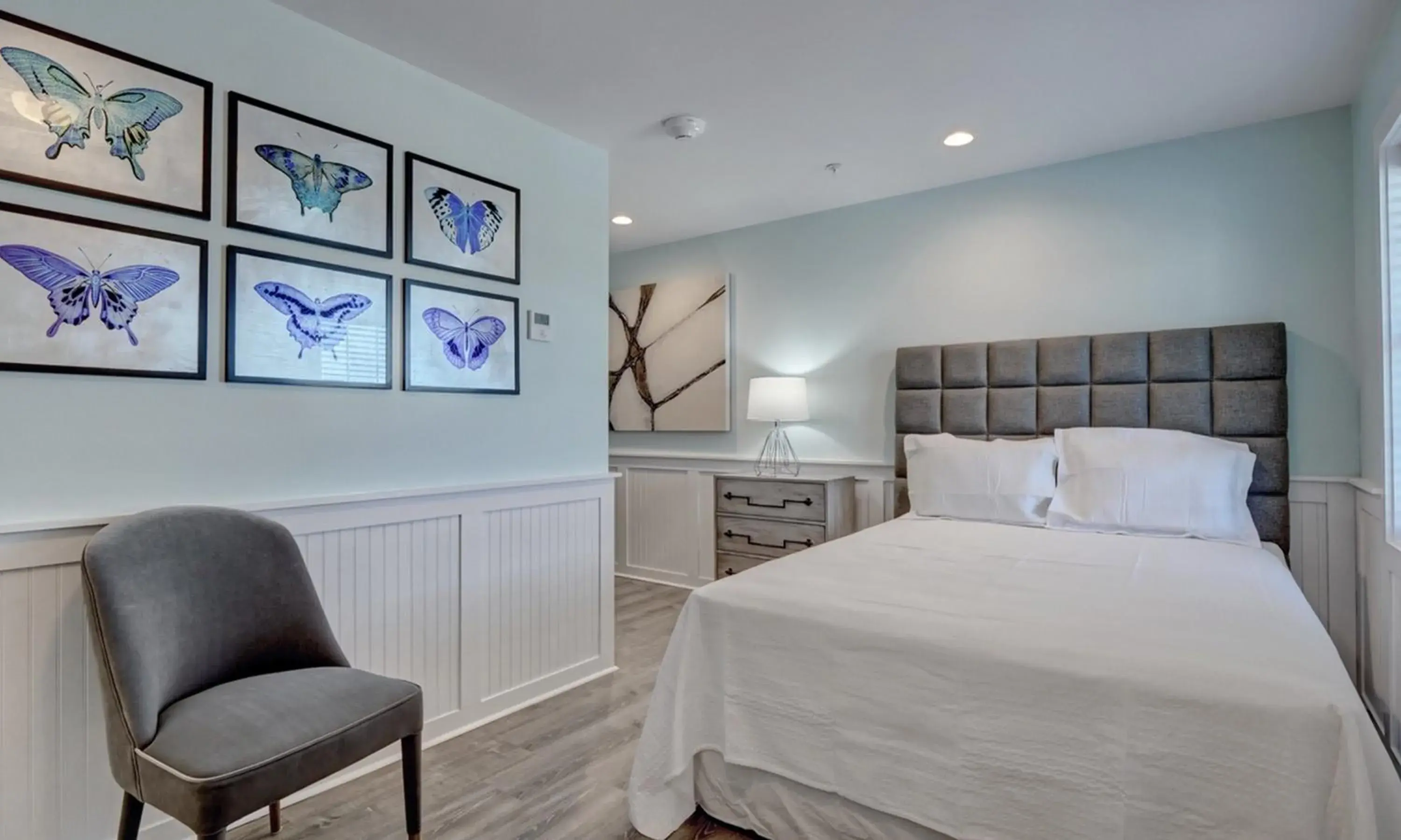 Standard Suite in Loggerhead Inn and Suites Standard Suite in Loggerhead Inn and Suites