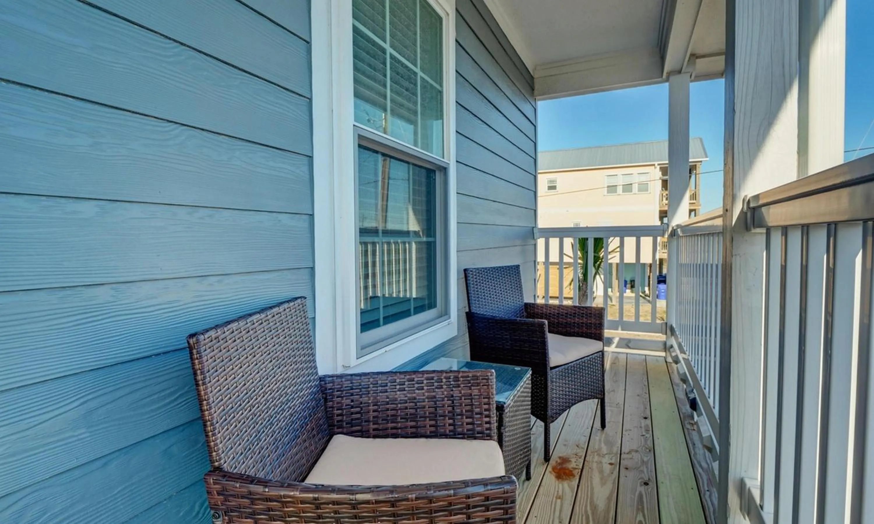 Property building in Loggerhead Inn and Suites