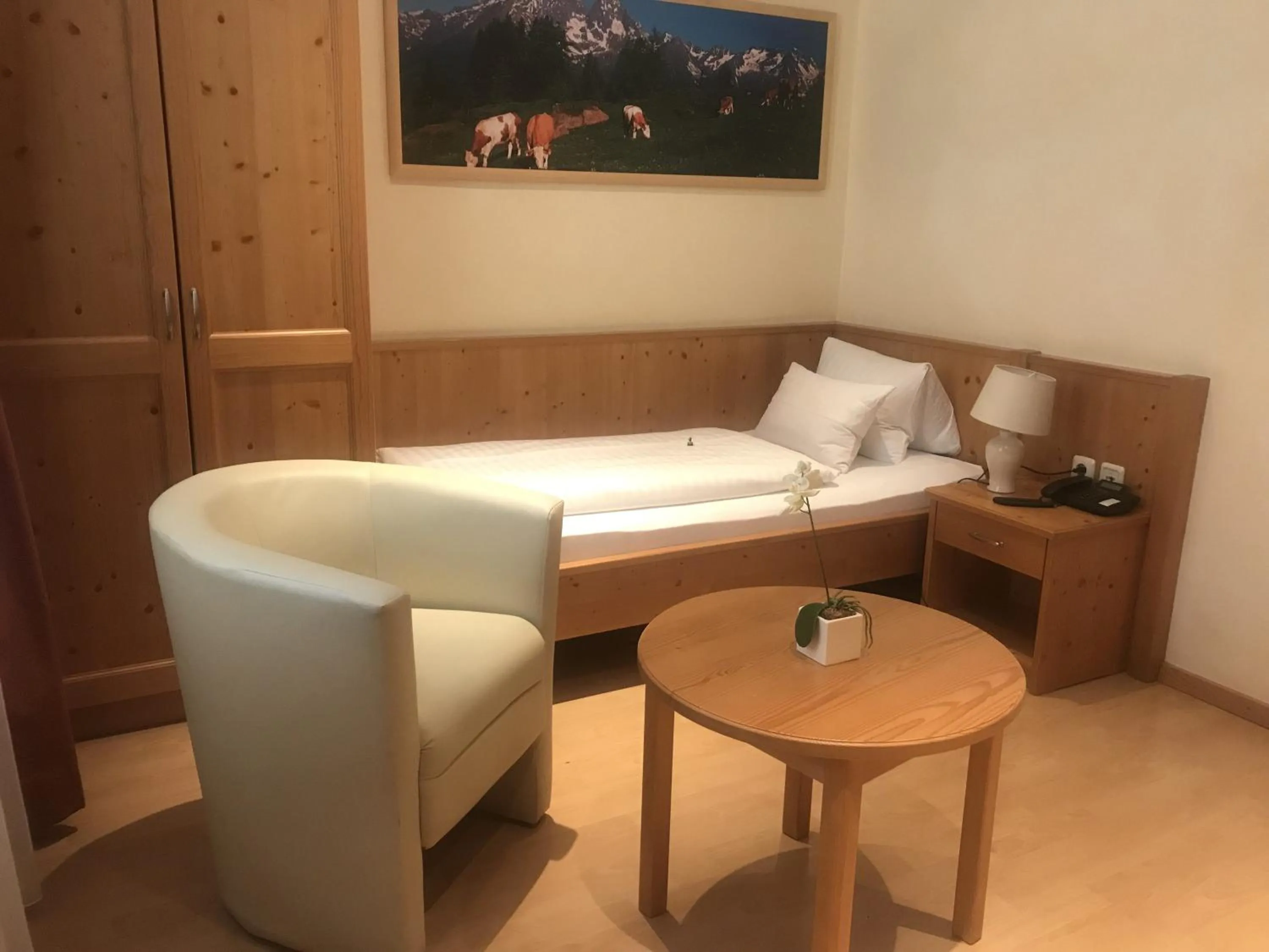 Photo of the whole room, Bed in Hotel Rösch