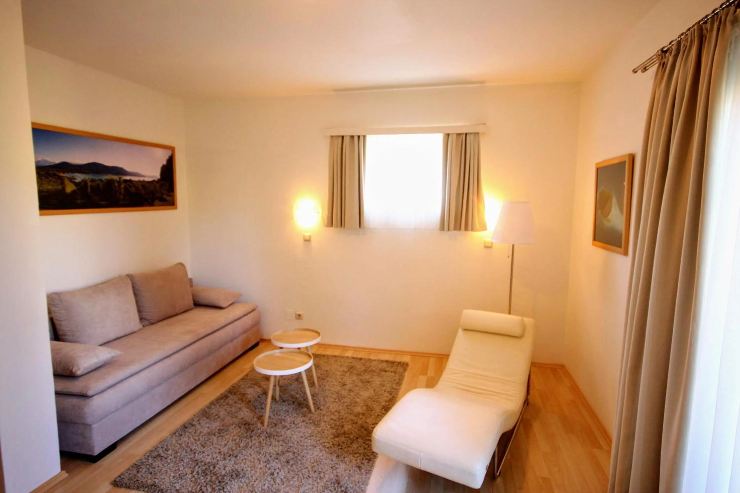 Photo of the whole room in Hotel Rösch