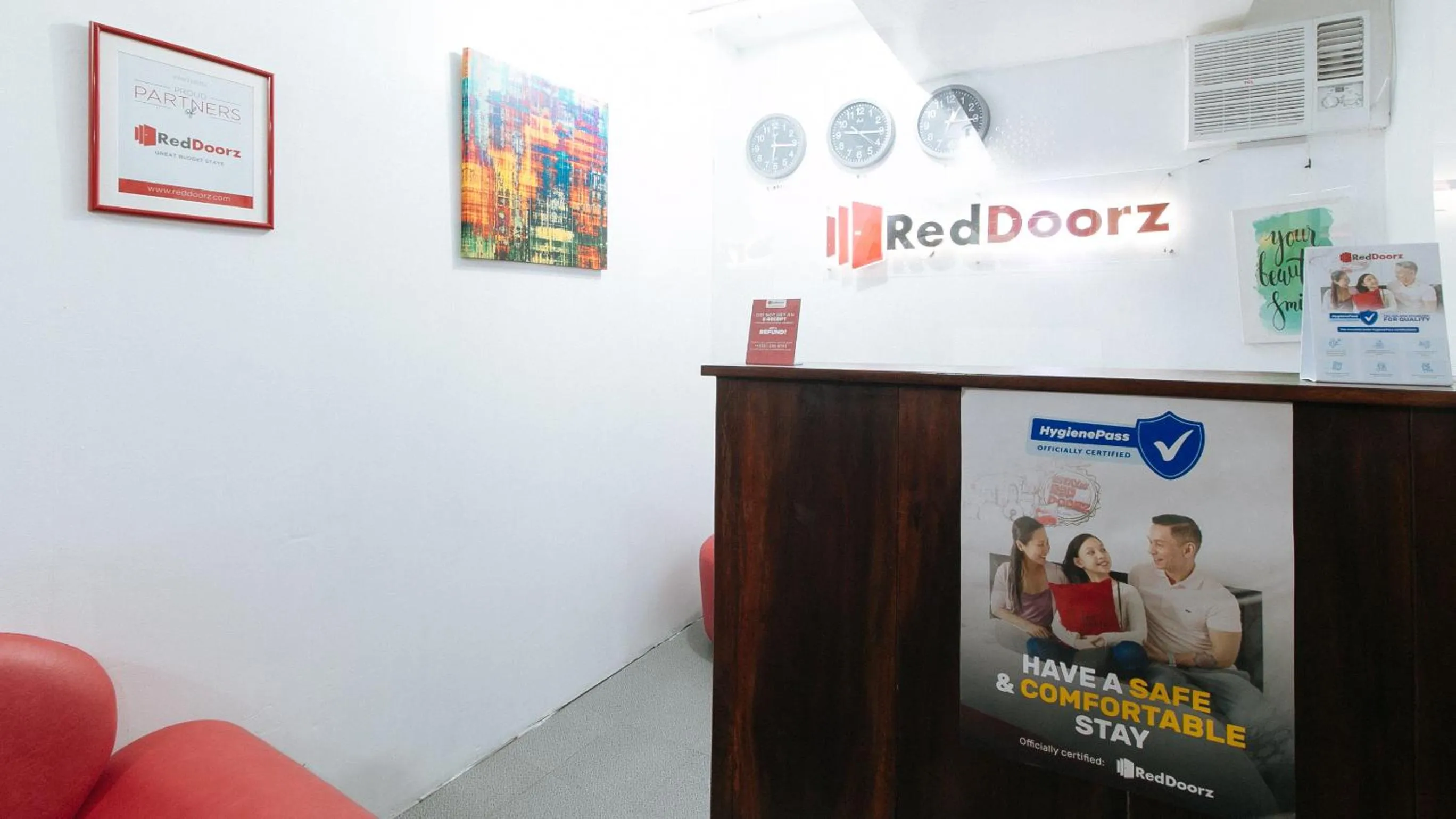 Property logo or sign in RedDoorz near Pasay Rotonda