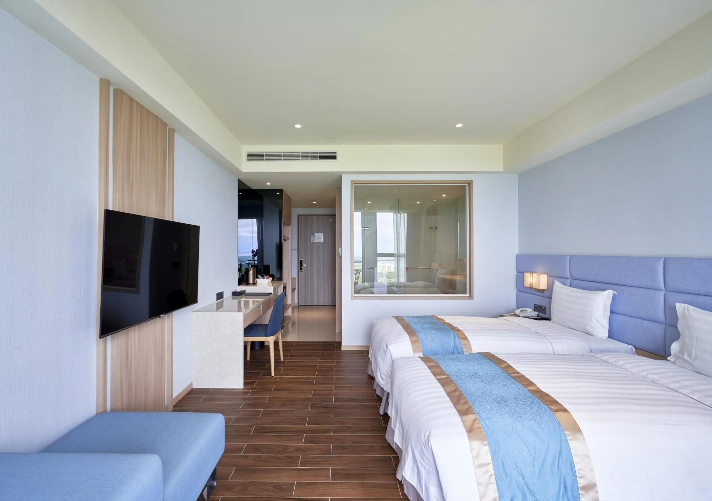 Bed in Lanyang Seaview Hotel