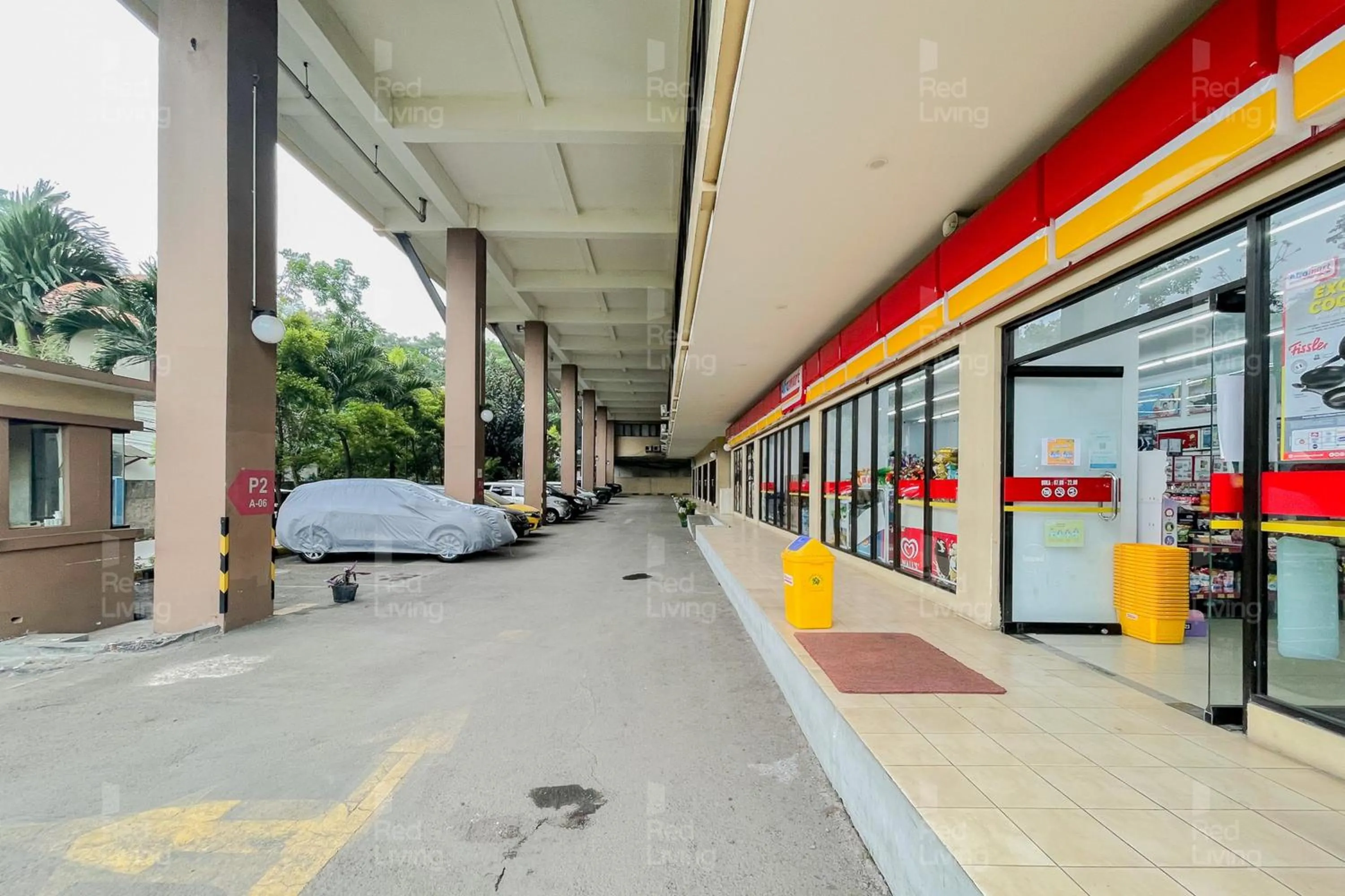 Property building in RedLiving Apartemen Tamansari Panoramic - Narel