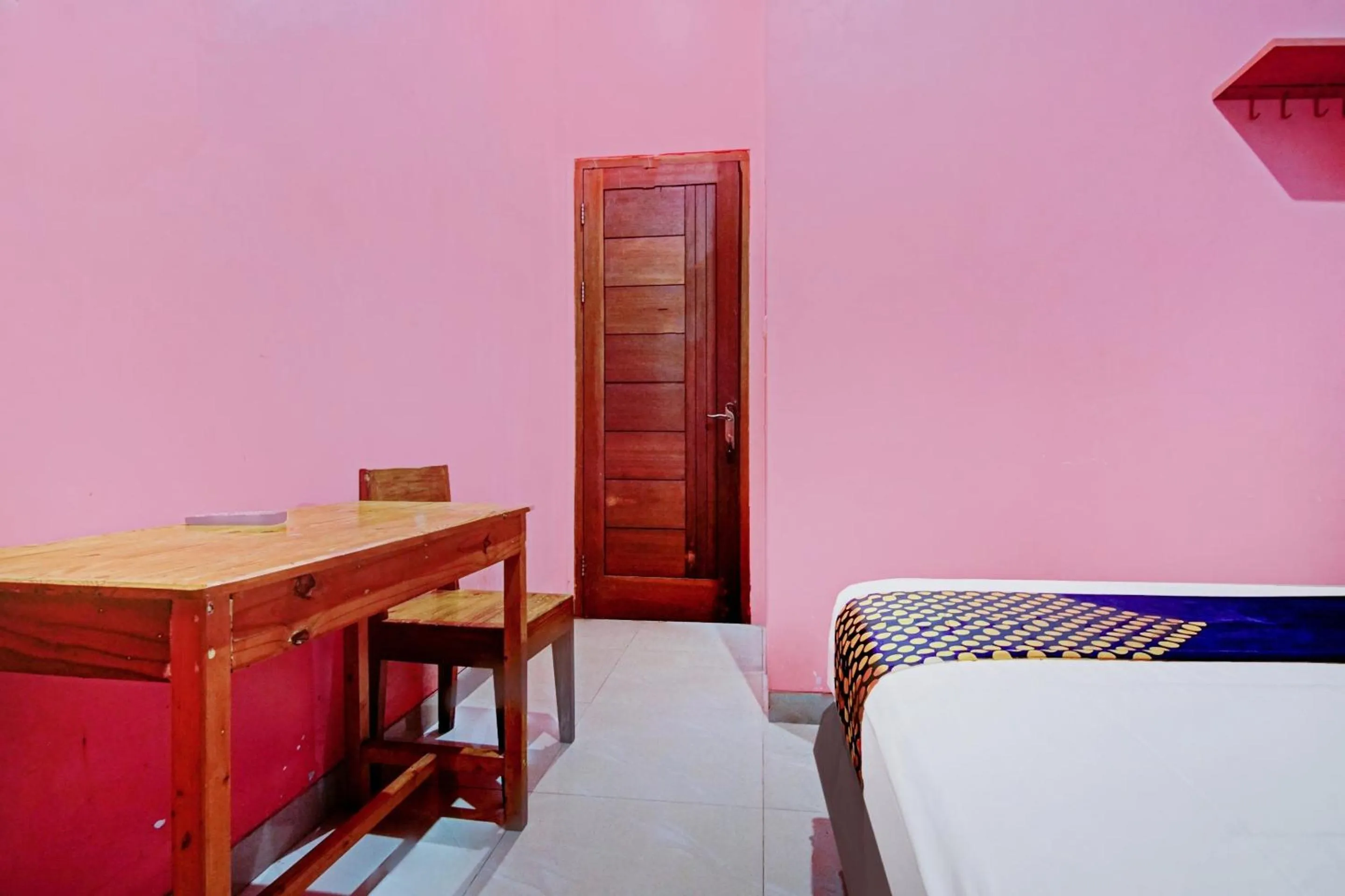 Bedroom, Bed in Hotel O Aliyah Syariah