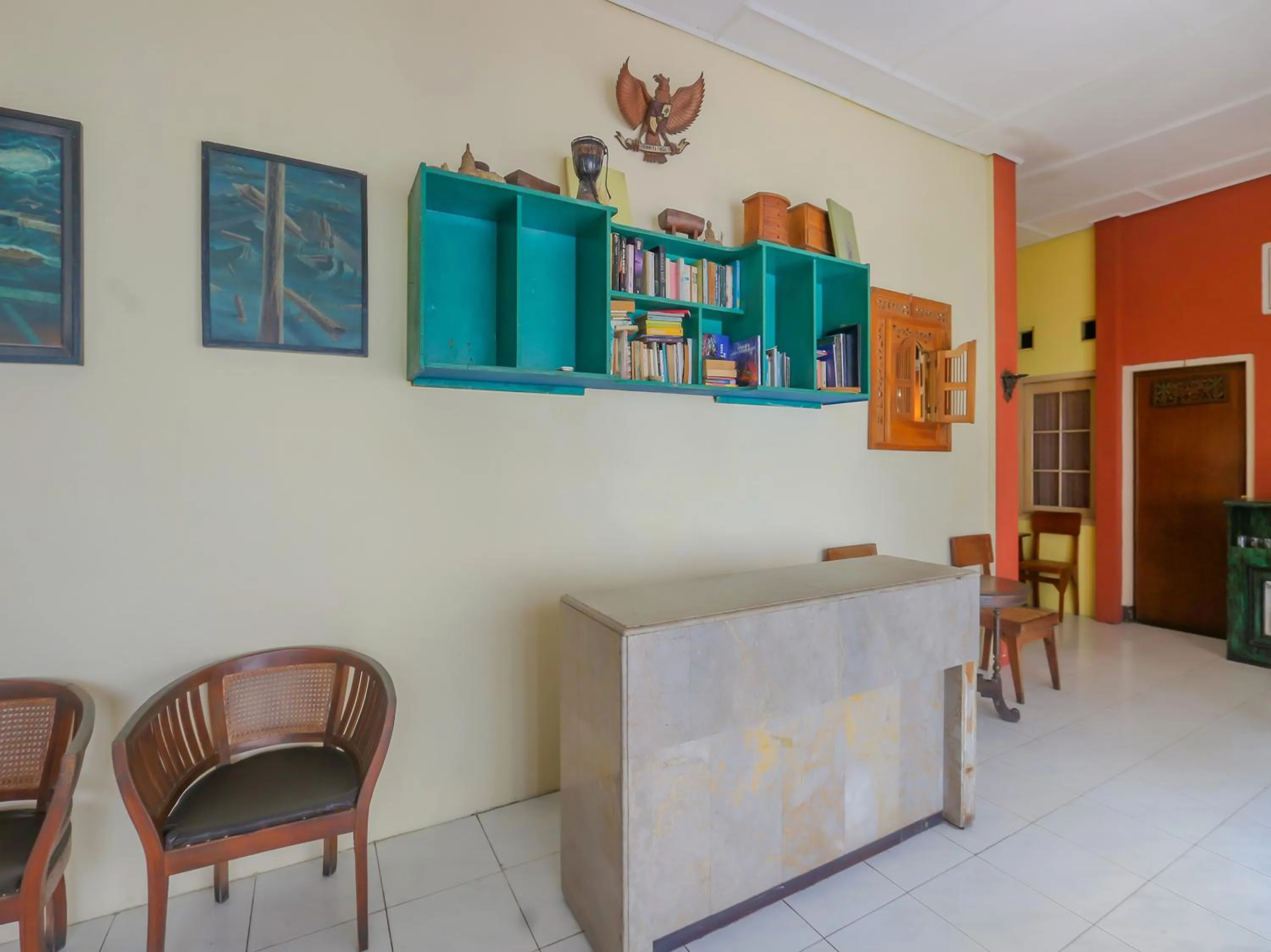 Lobby or reception in SPOT ON 90272 Istana Griya 1 Hotel