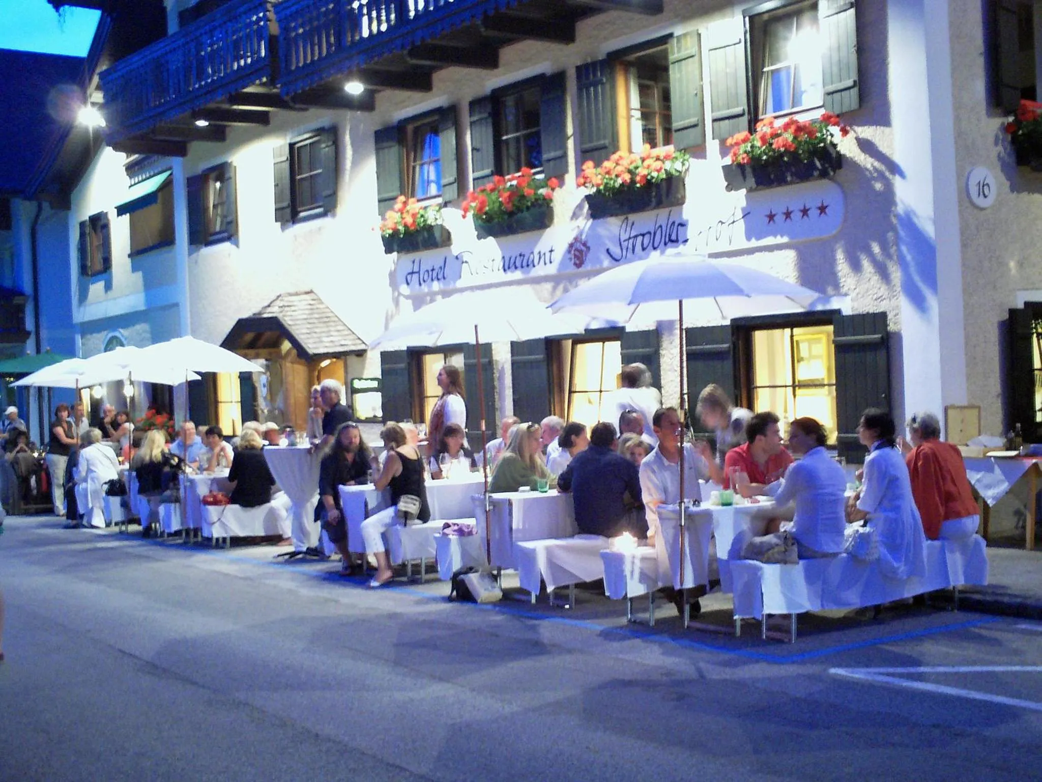 Facade/entrance in Hotel Stroblerhof