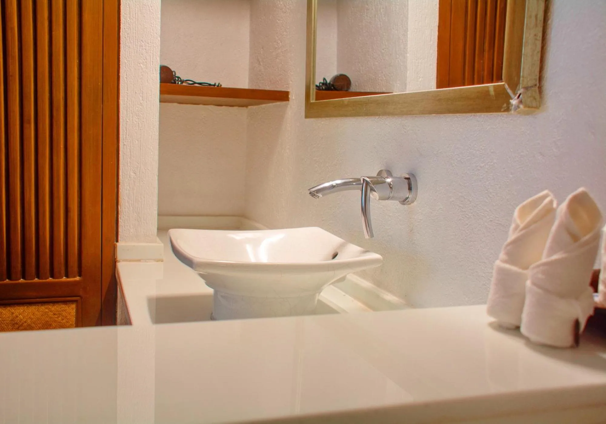 Bathroom in Mayumi Beach Villa