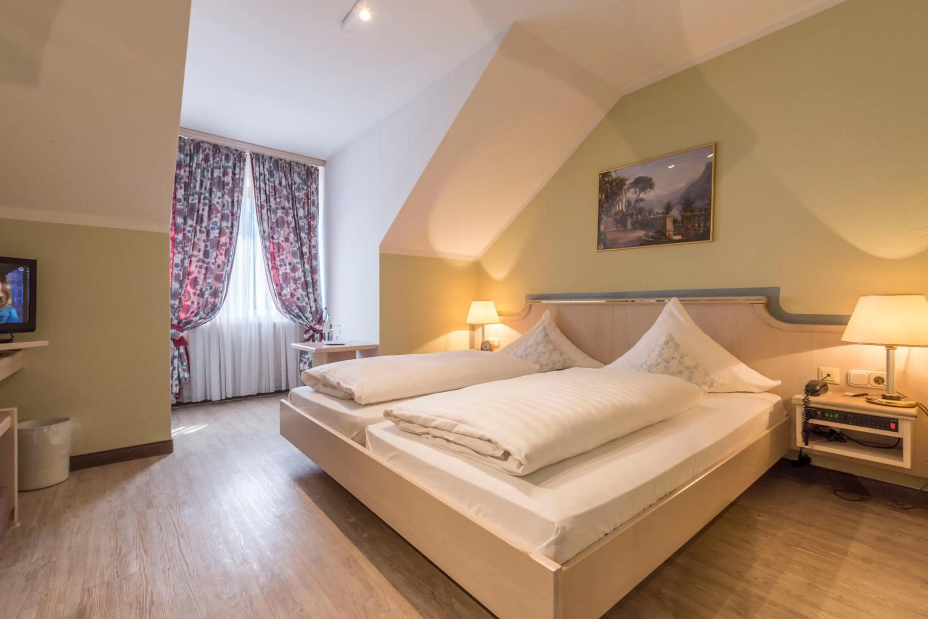 Bed in Hotel am Schlosspark