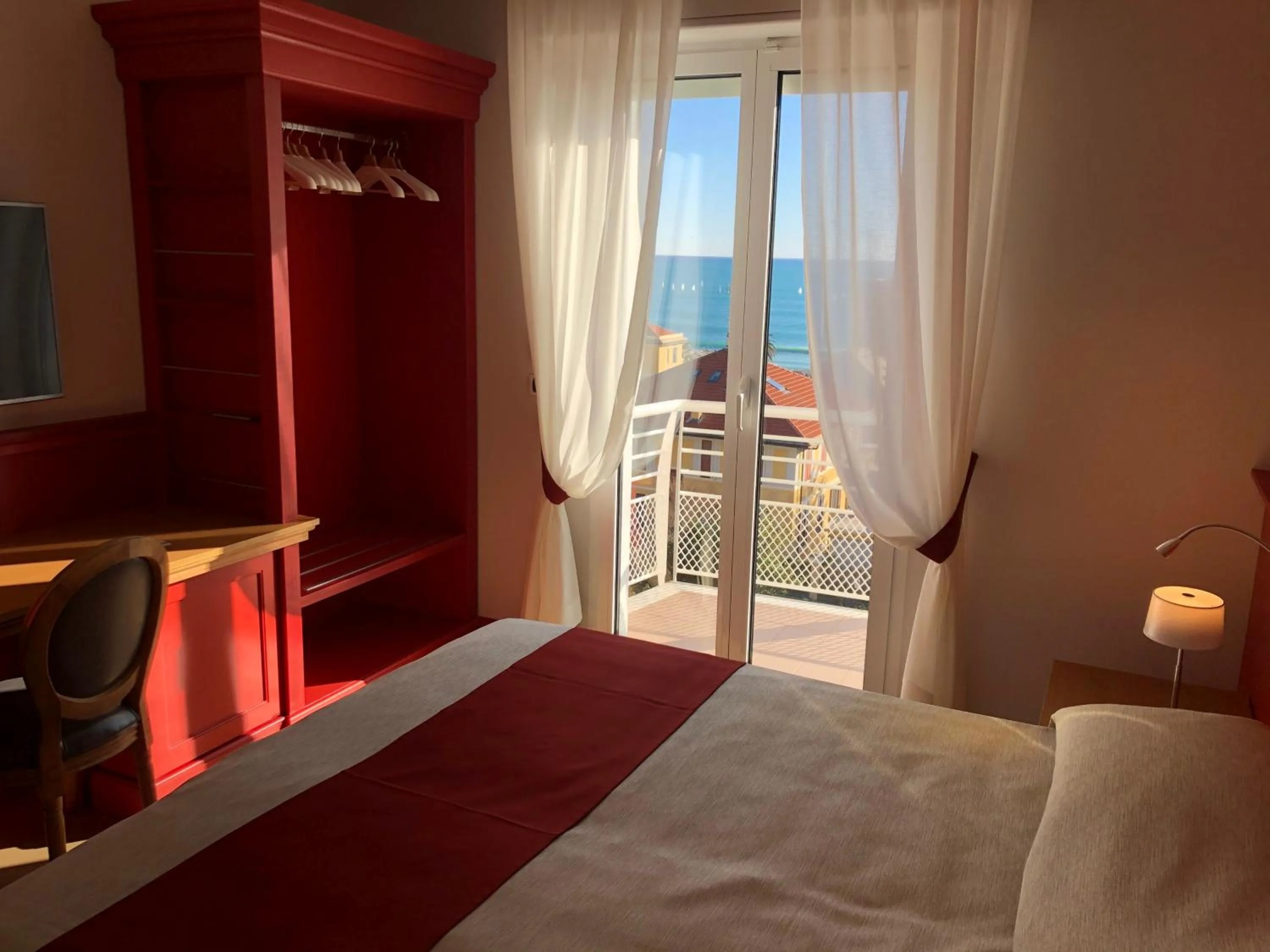 Bed in MH HOTEL VARAZZE