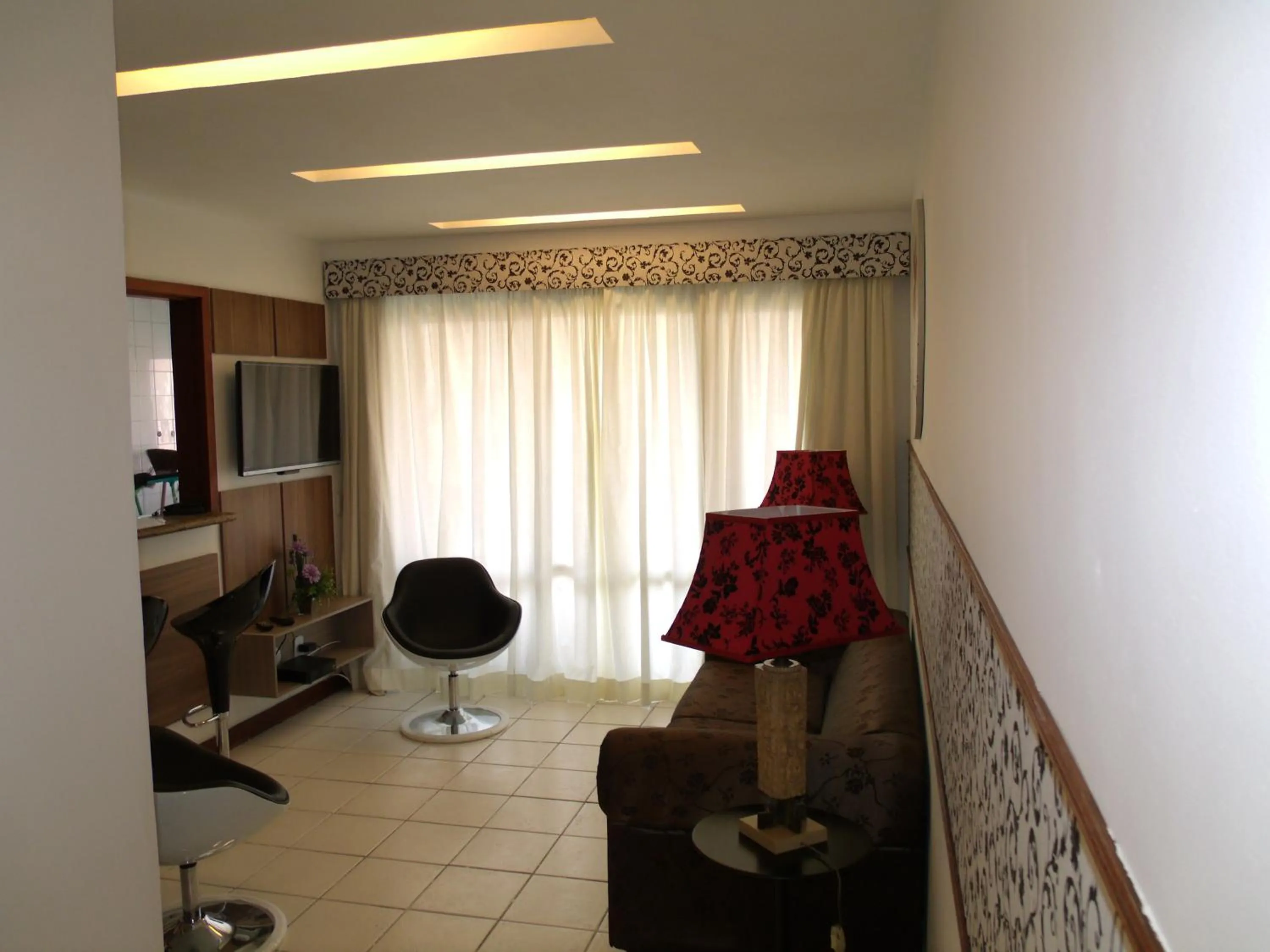 Photo of the whole room in Alto Estilo Barra Posto 8