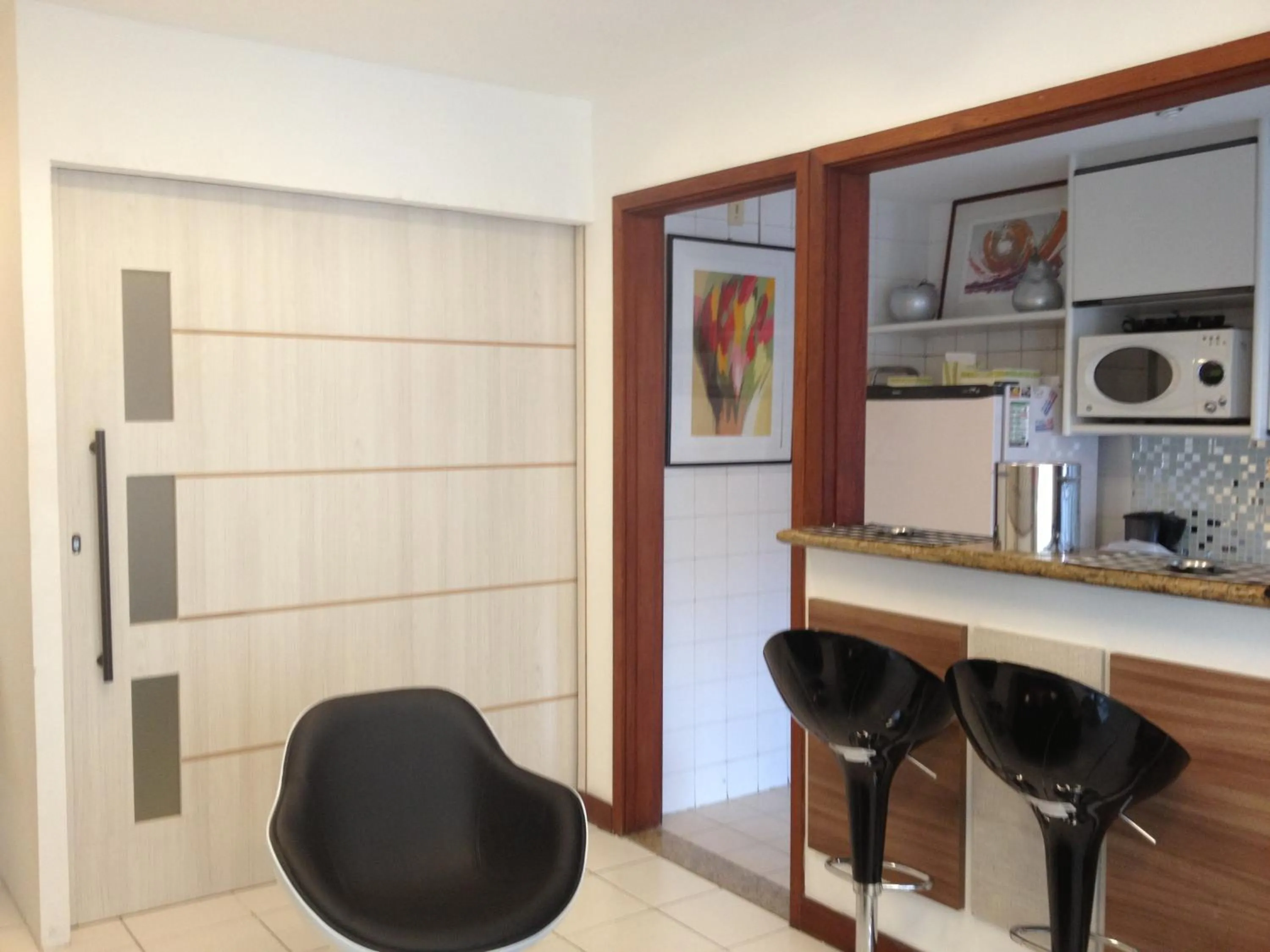 Seating area in Alto Estilo Barra Posto 8