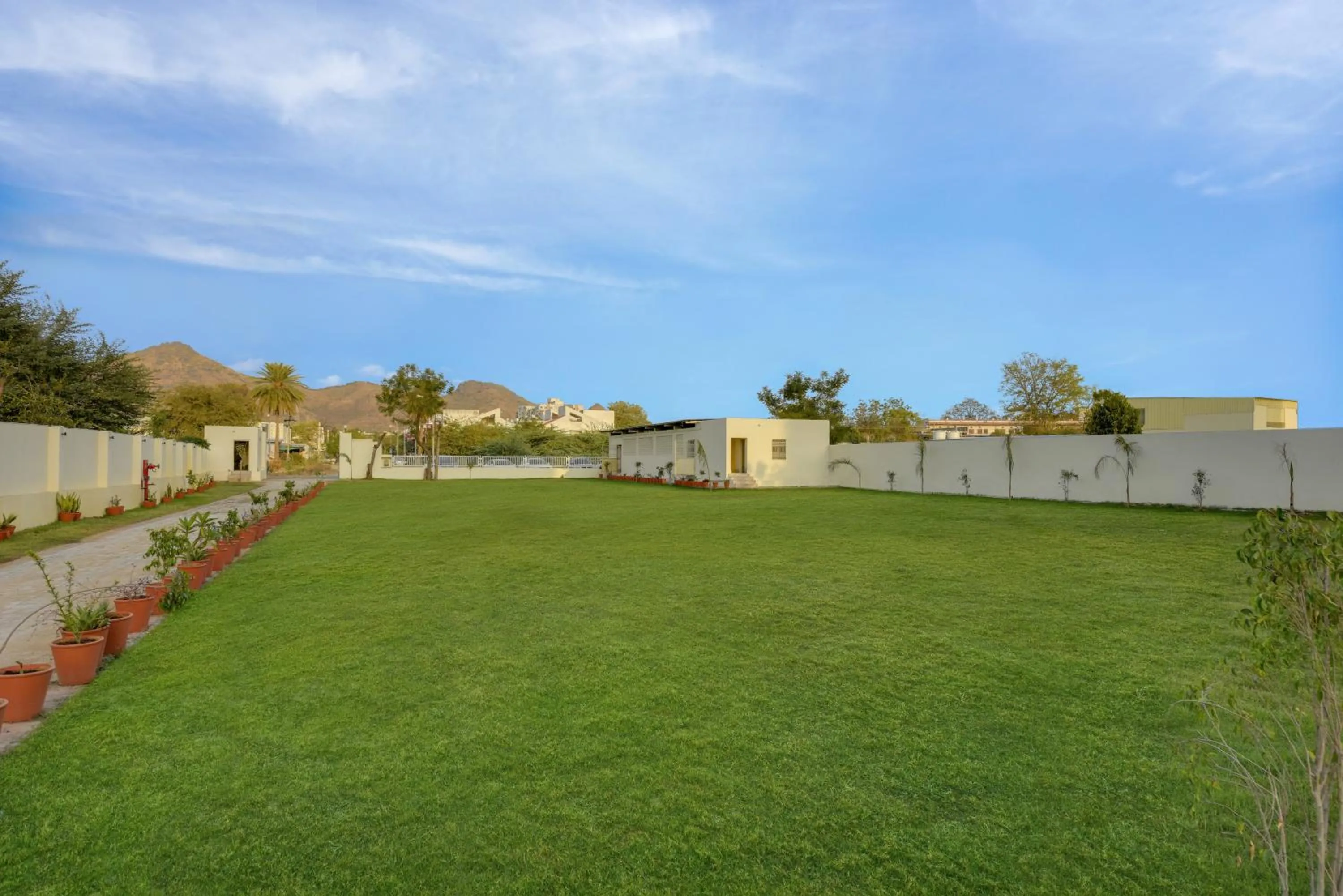 Garden in Hotel khumani By Hills N Dunes