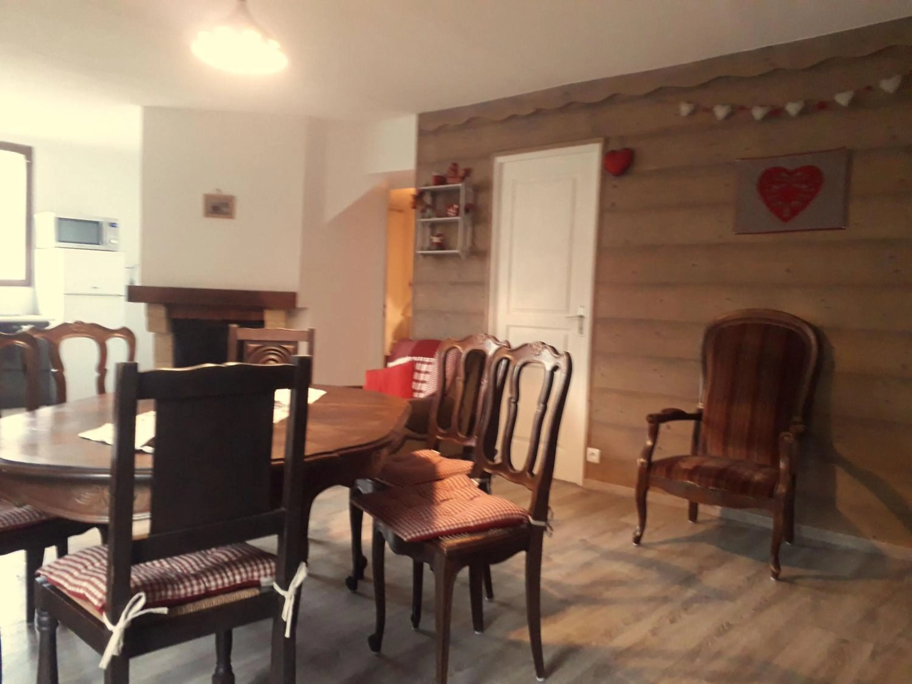 Dining area in ker Marmottes