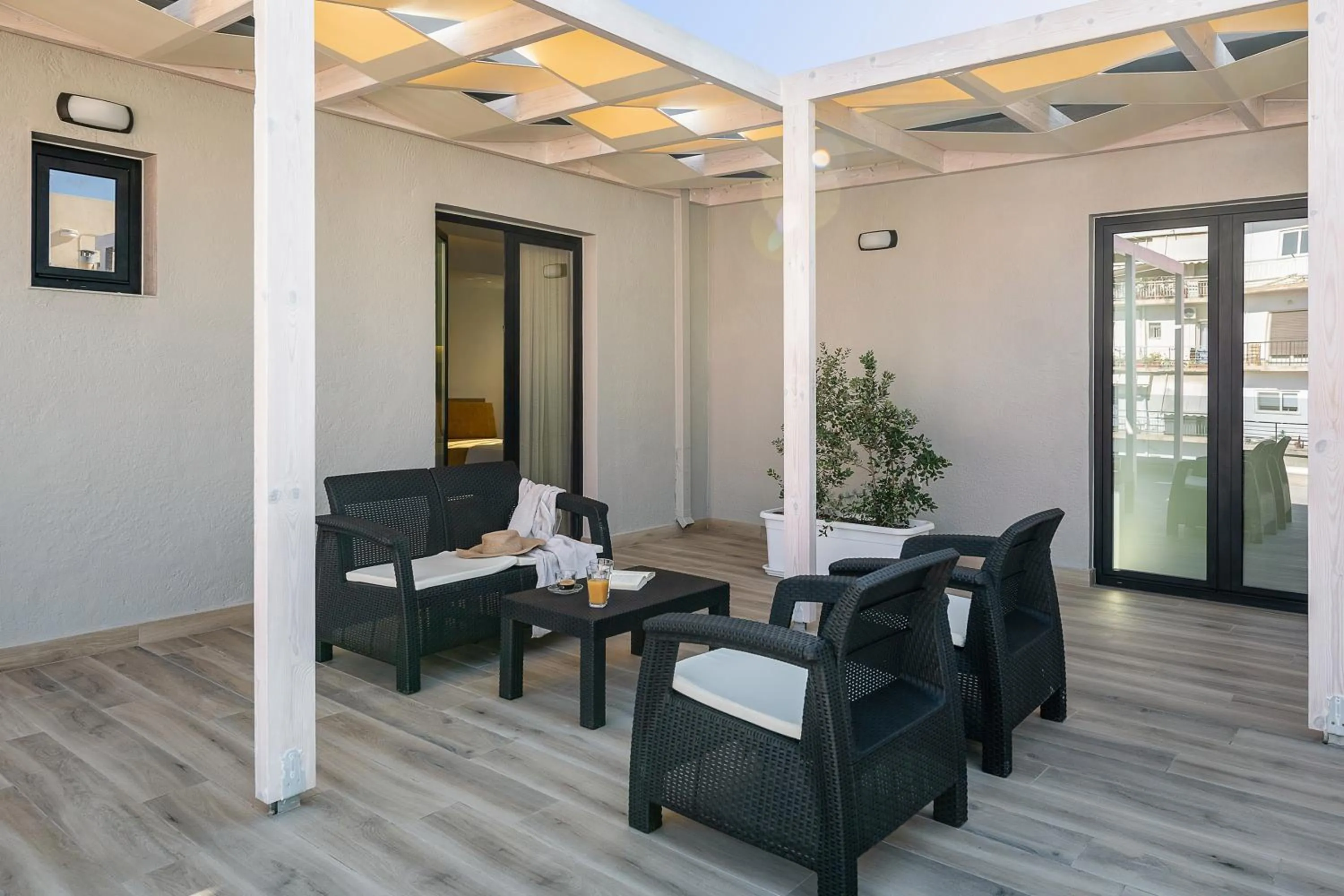 Patio in Morum City Hotel Chania