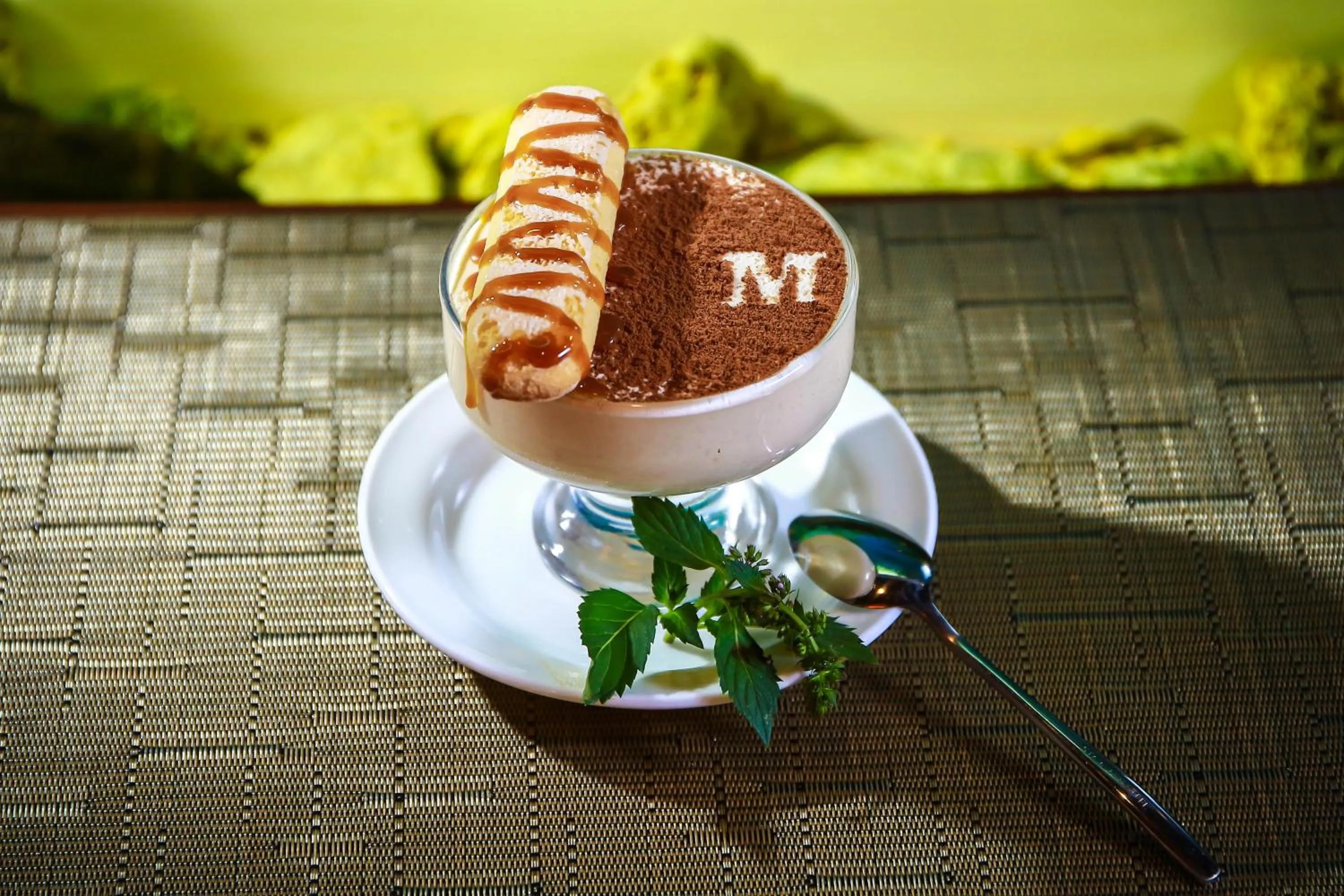 Restaurant/places to eat in Grand M Hotel