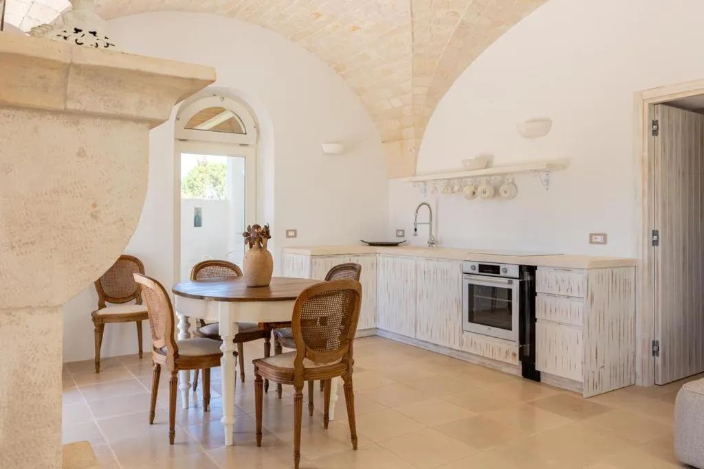 Kitchen or kitchenette in Borgo Del Tempo Ritrovato - Luxury Relais in Puglia