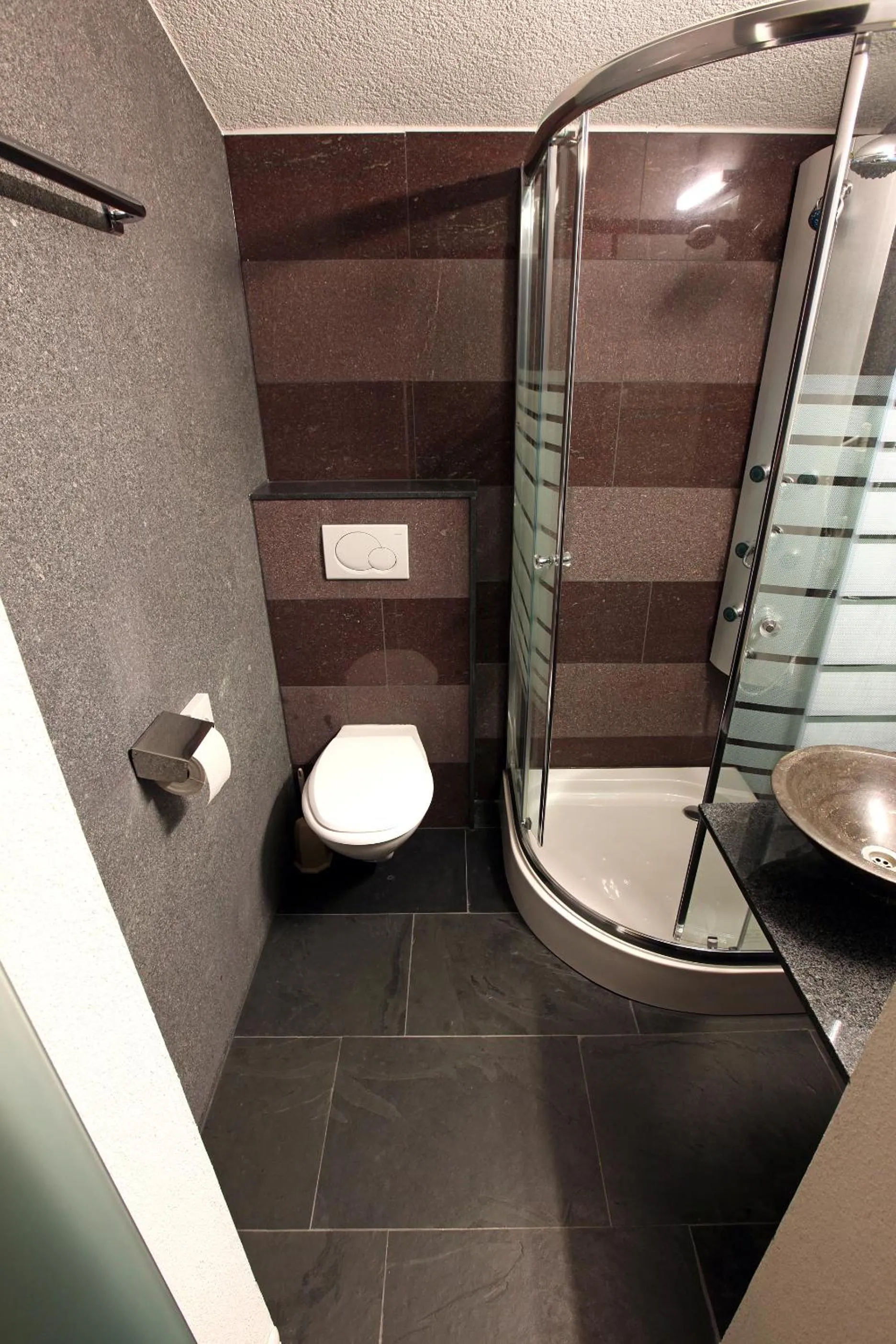 Bathroom in Alp Art Hotel Götzens