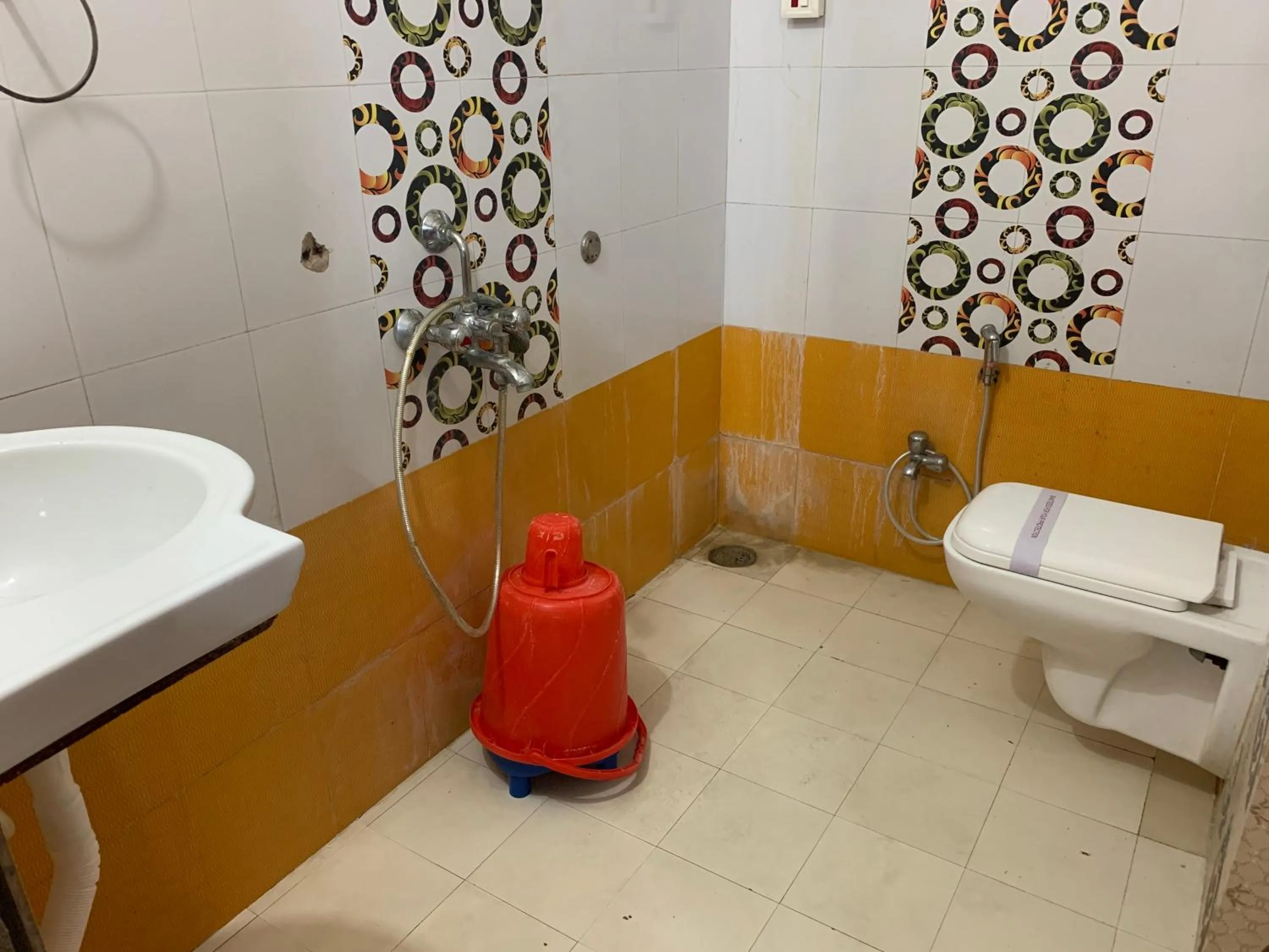 Bathroom in JK Rooms 147 Lions - Koradi Nagpur