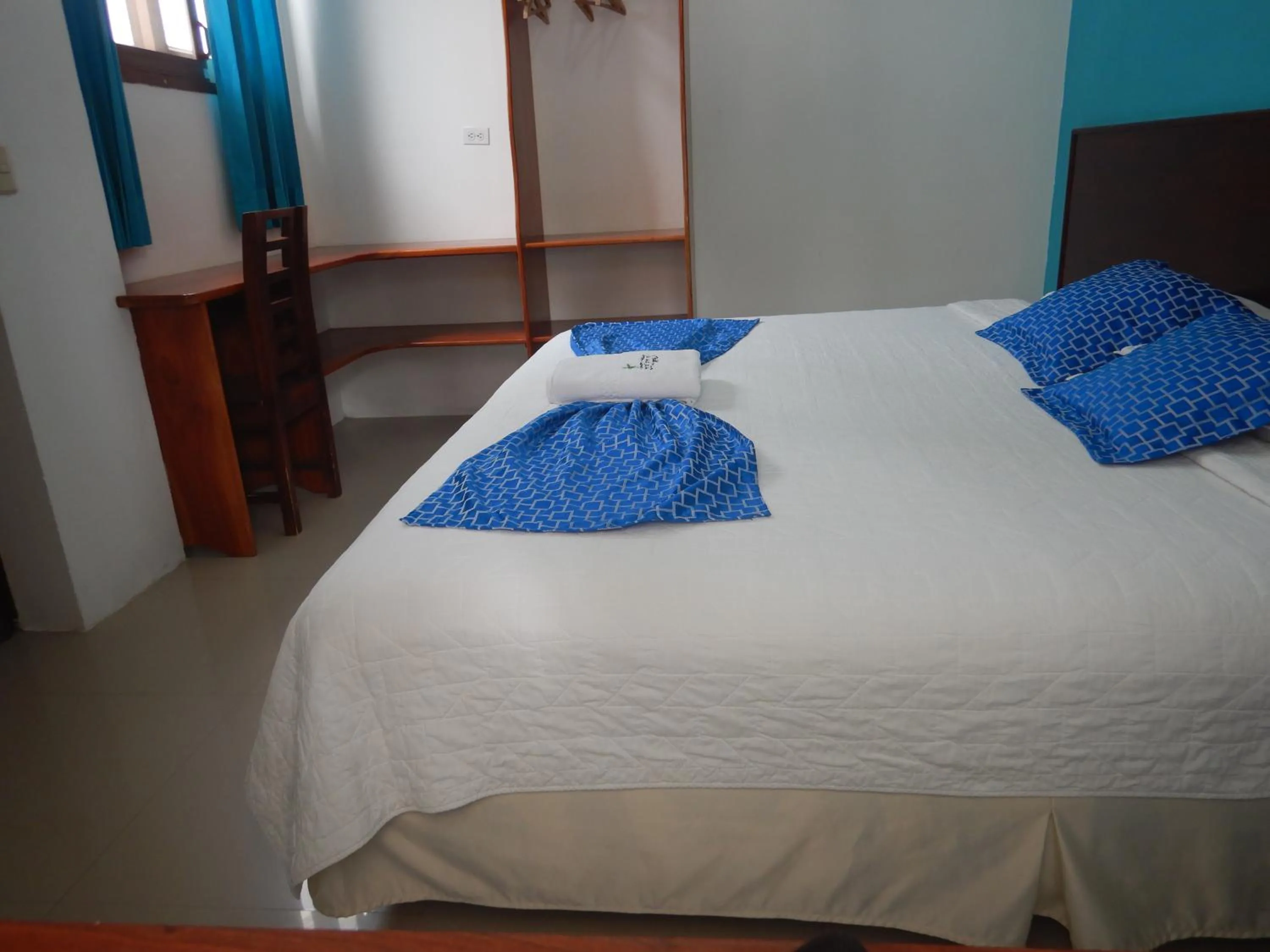 Bedroom, Bed in Hotel LA GRAN TORTUGA - ᯤ STARLINK