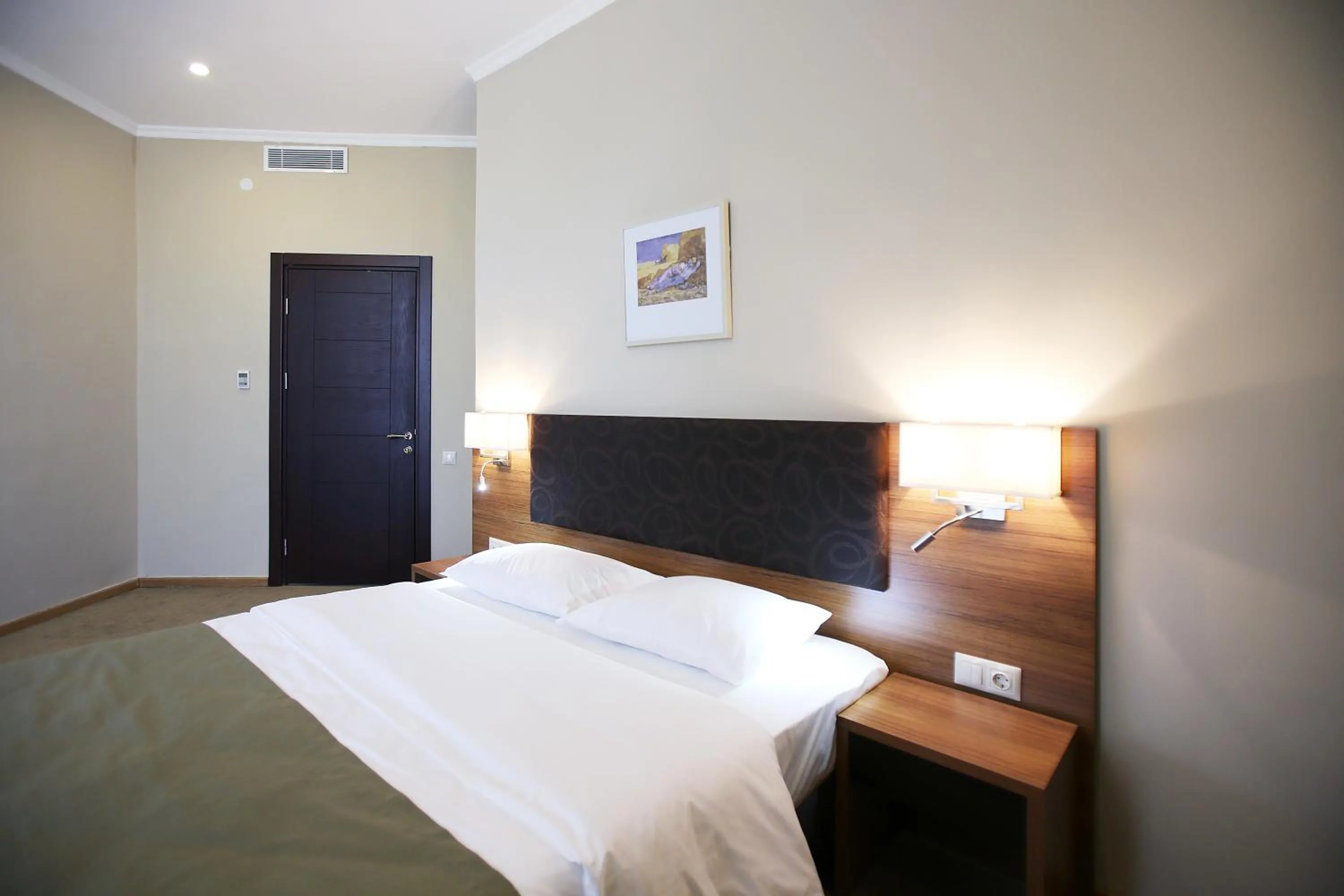 Bedroom, Bed in Tskaltubo Plaza Hotel