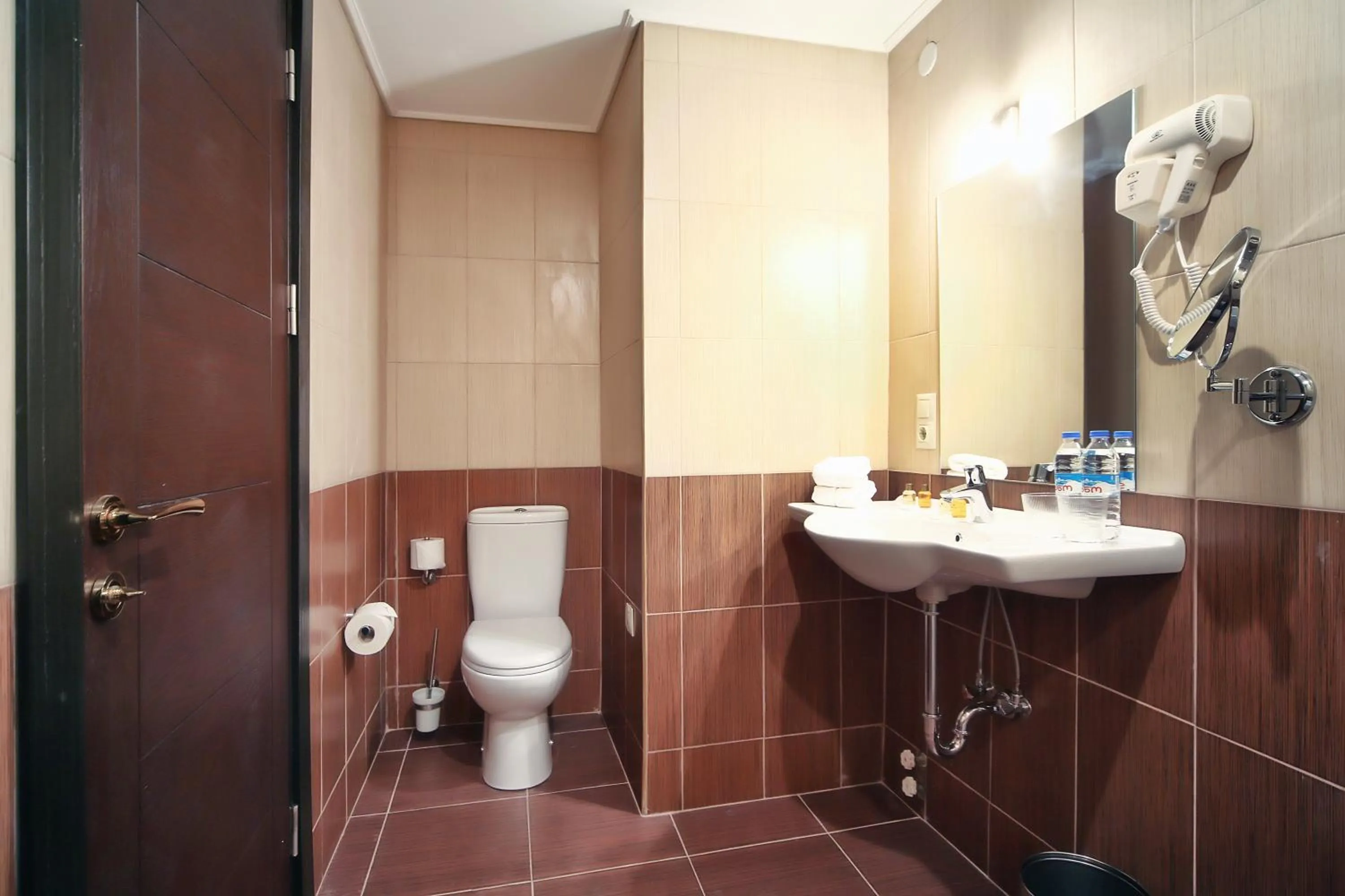 Bathroom in Tskaltubo Plaza Hotel