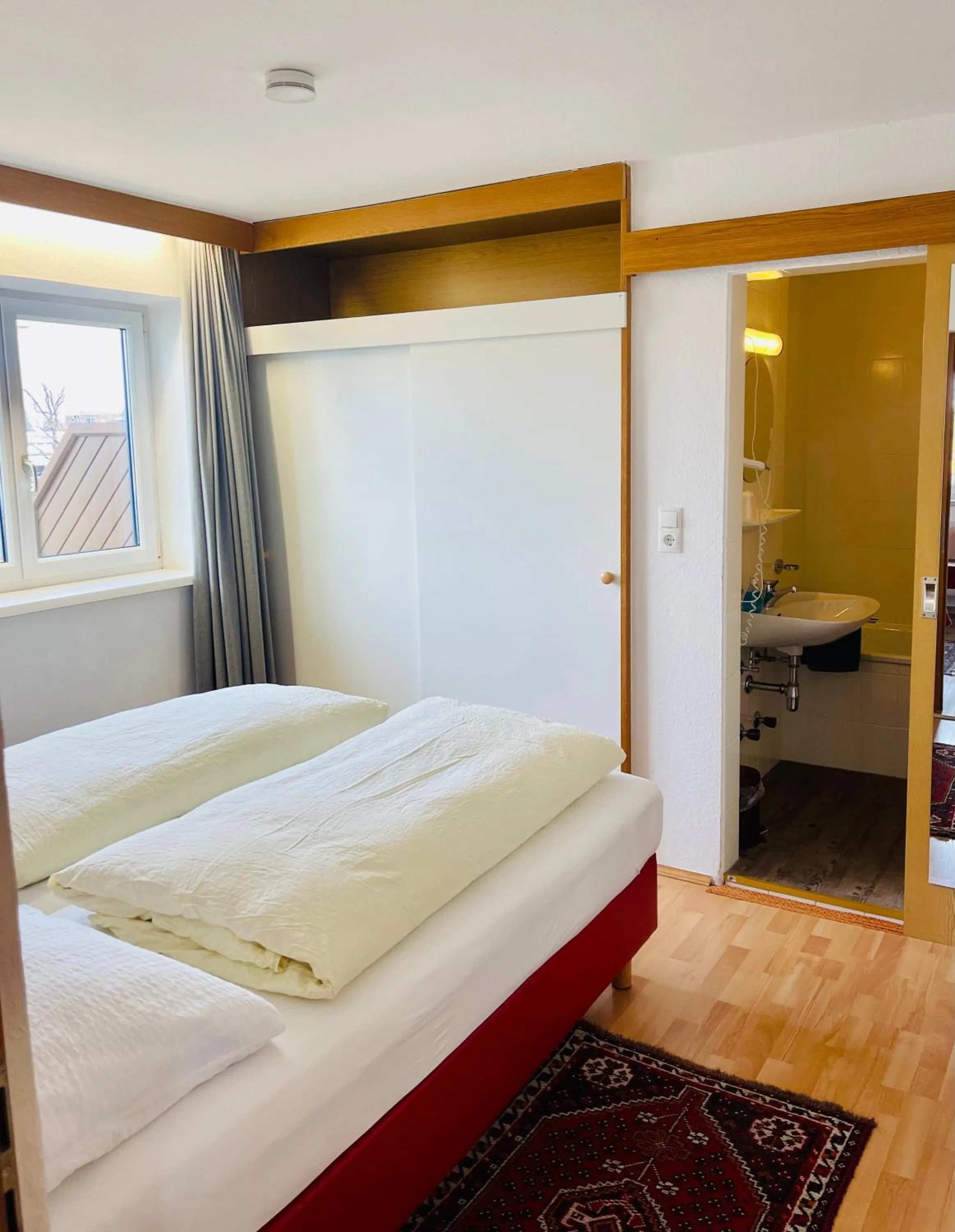 Bed in Hotel Sonnenhof - bed & breakfast & appartements