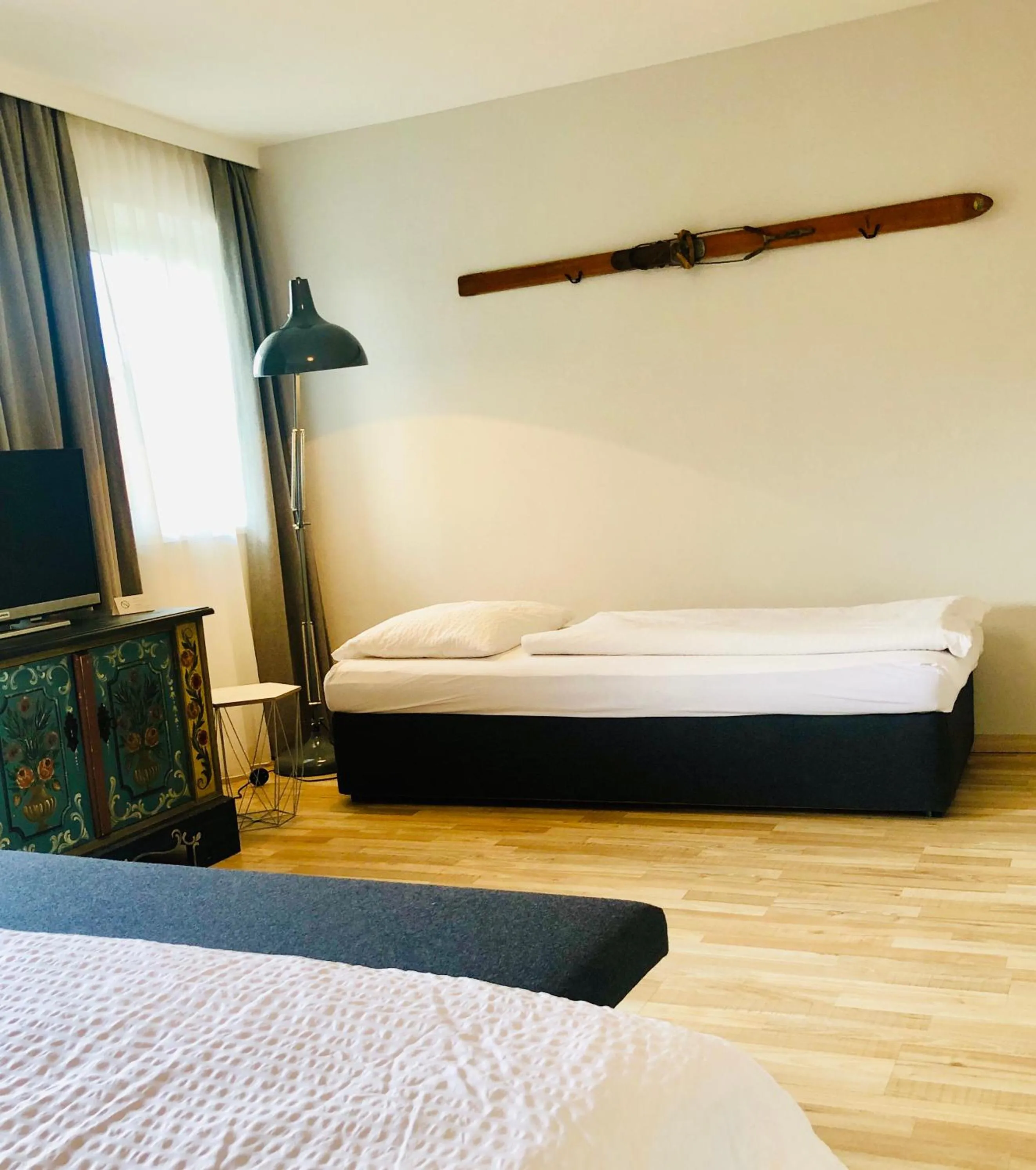Bed in Hotel Sonnenhof - bed & breakfast & appartements