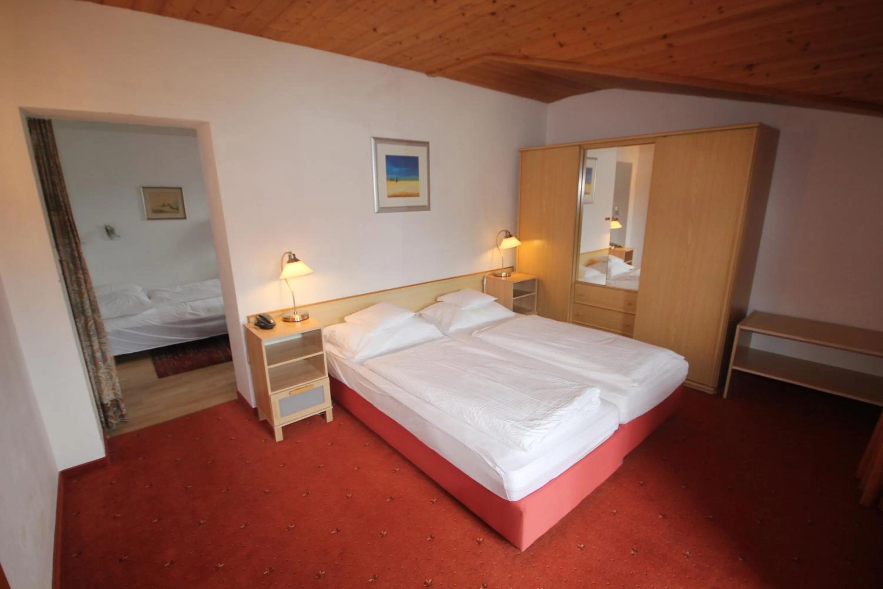 Bedroom, Bed in Hotel Sonnenhof - bed & breakfast & appartements