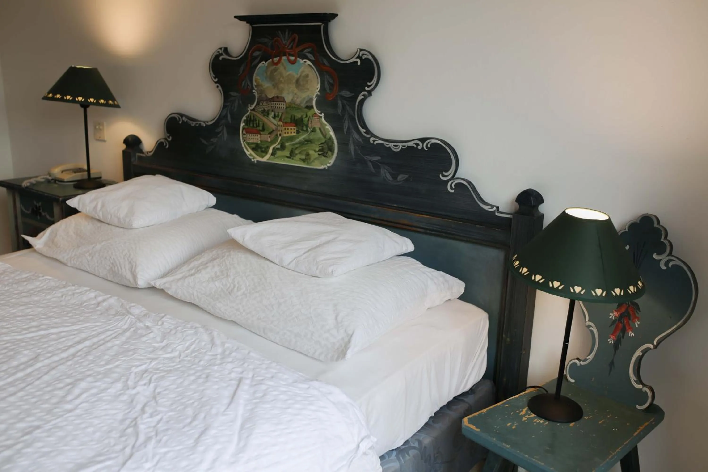 Bedroom, Bed in Hotel Sonnenhof - bed & breakfast & appartements