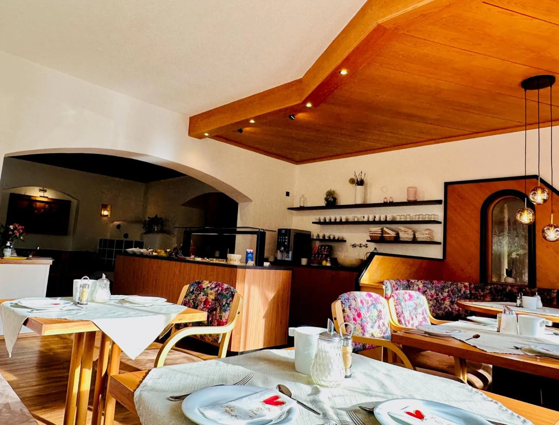 Buffet breakfast in Hotel Sonnenhof - bed & breakfast & appartements