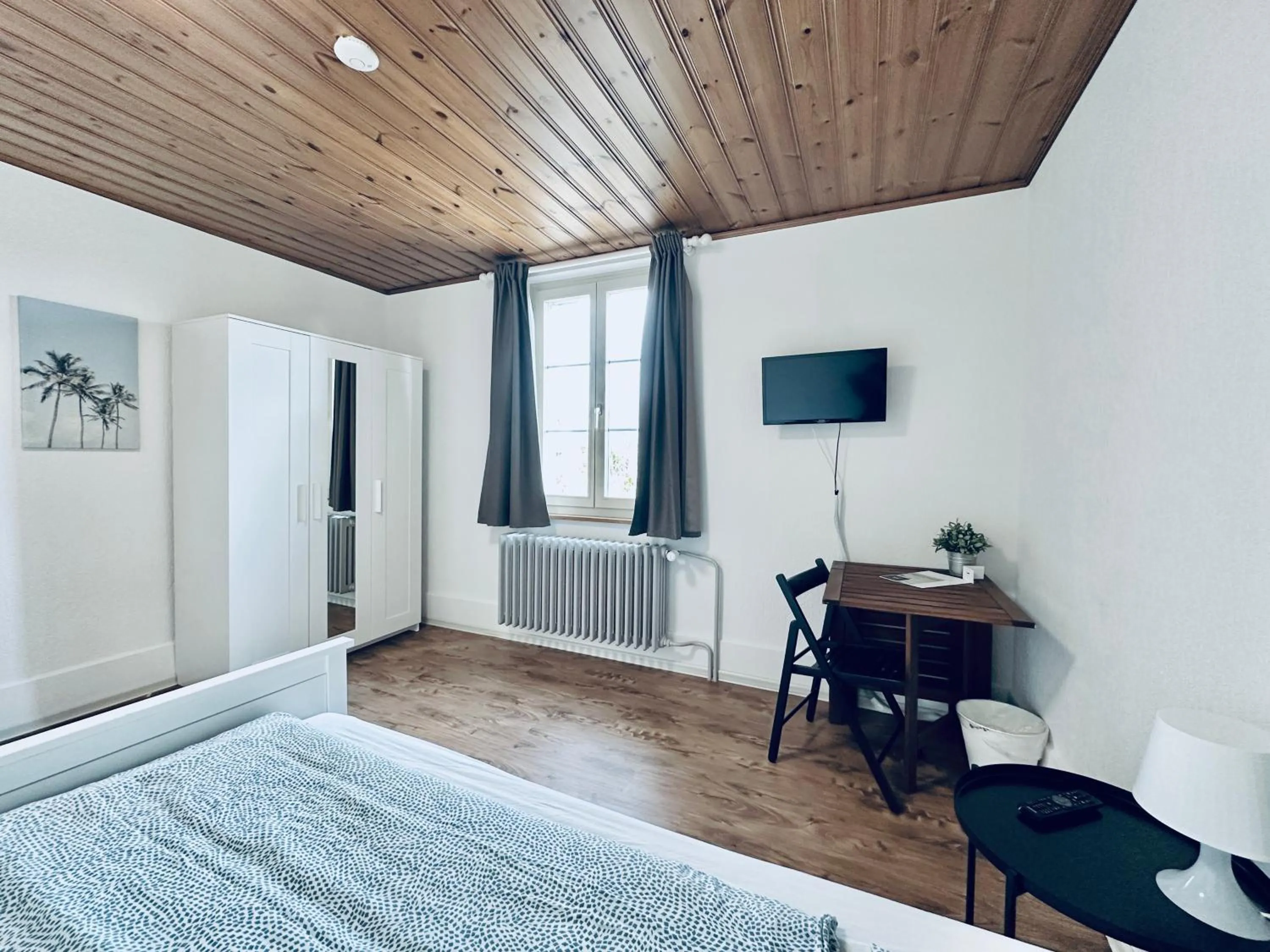 Monteurzimmer - Worker's accommodation - ZIMMERzuVERMIETEN in Biberist