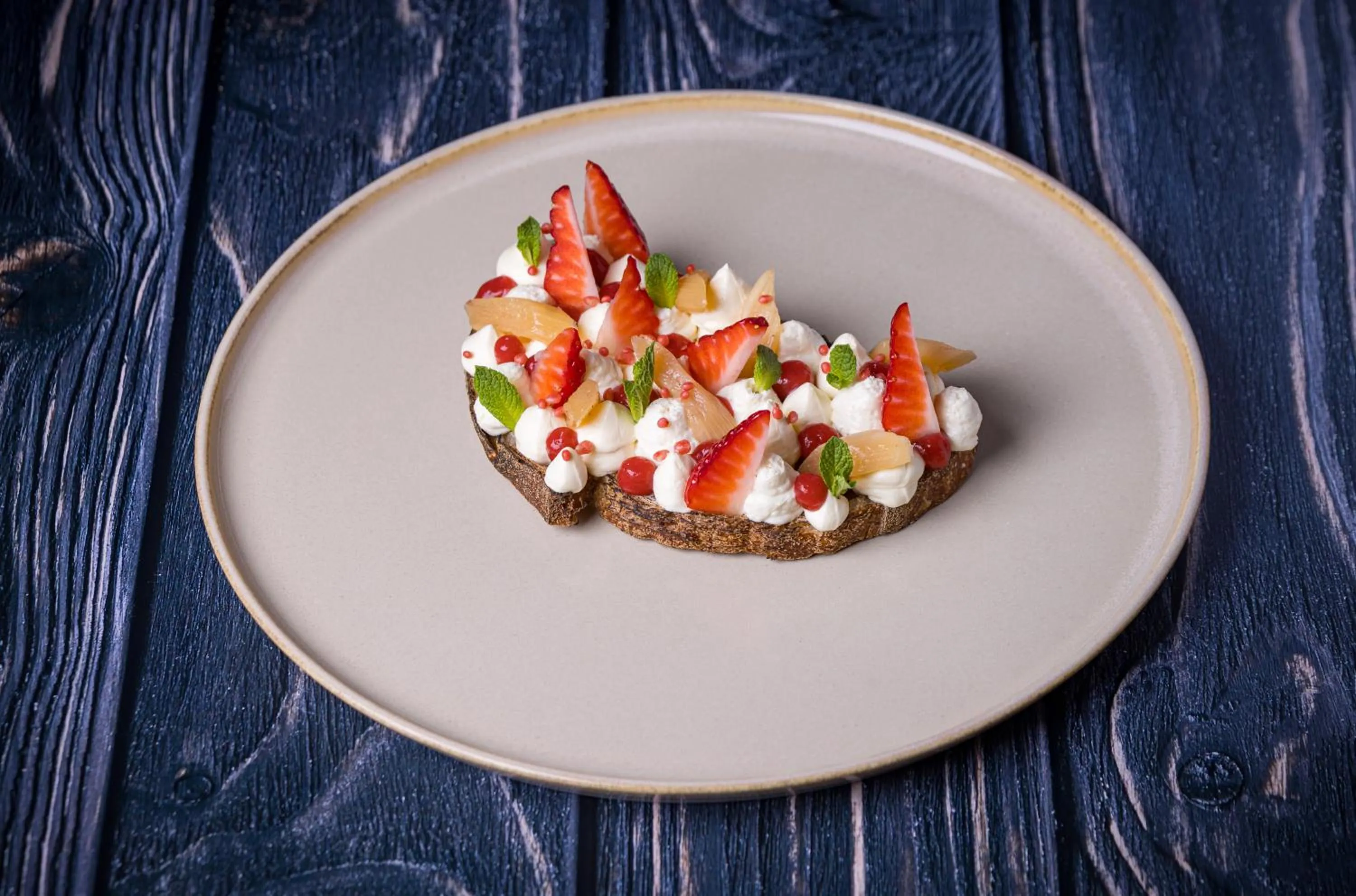 Restaurant/places to eat in Der Schlosswirt zu Anif - Biedermeierhotel und Restaurant