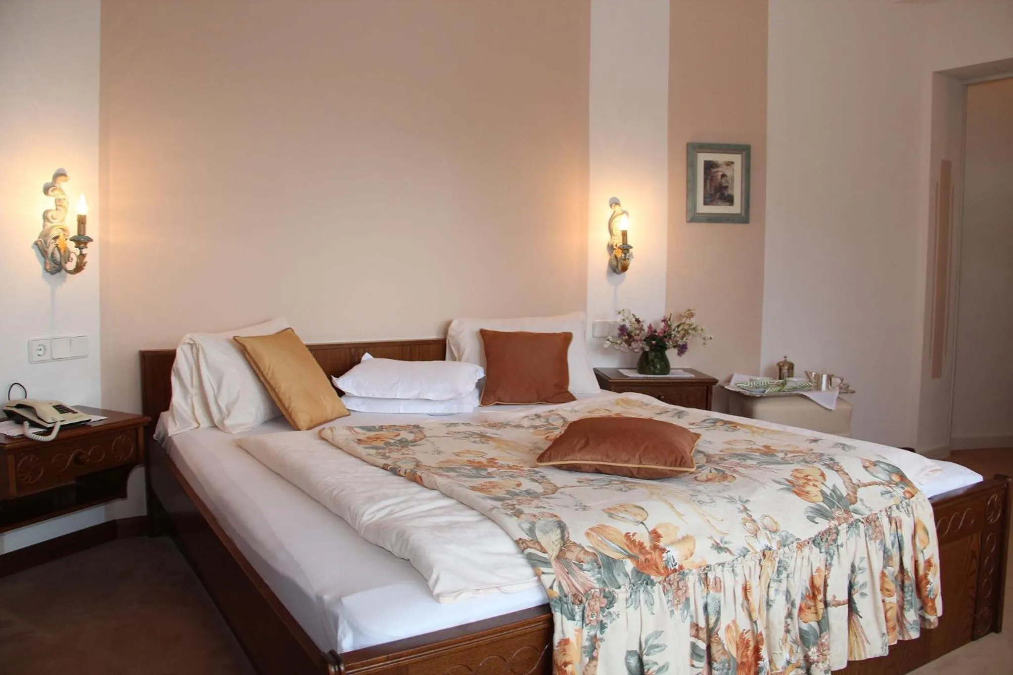 Bedroom, Bed in Dietrichsteinerhof Apartments & Rooms