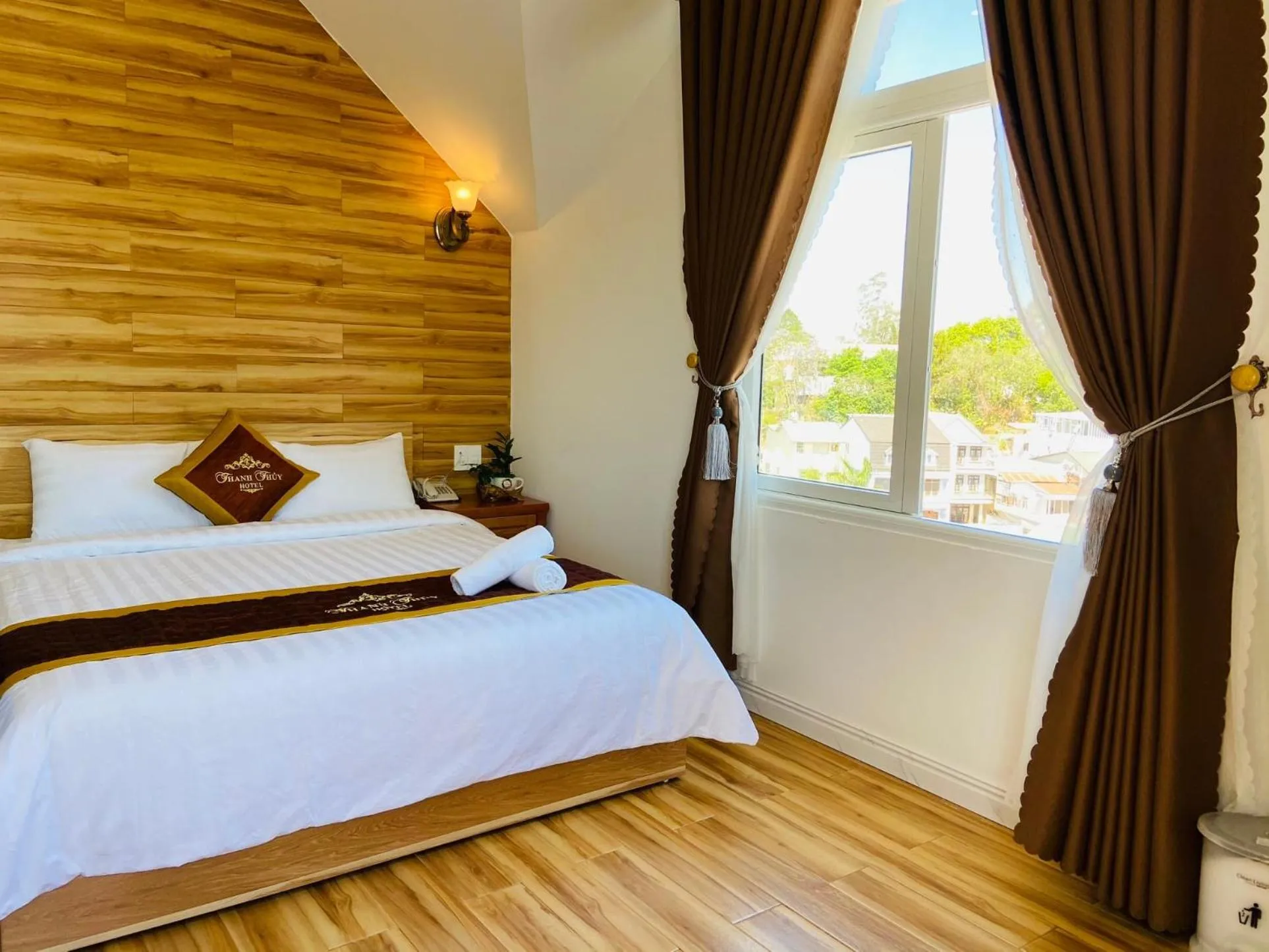 View (from property/room), Bed in Thanh Thuy Hotel