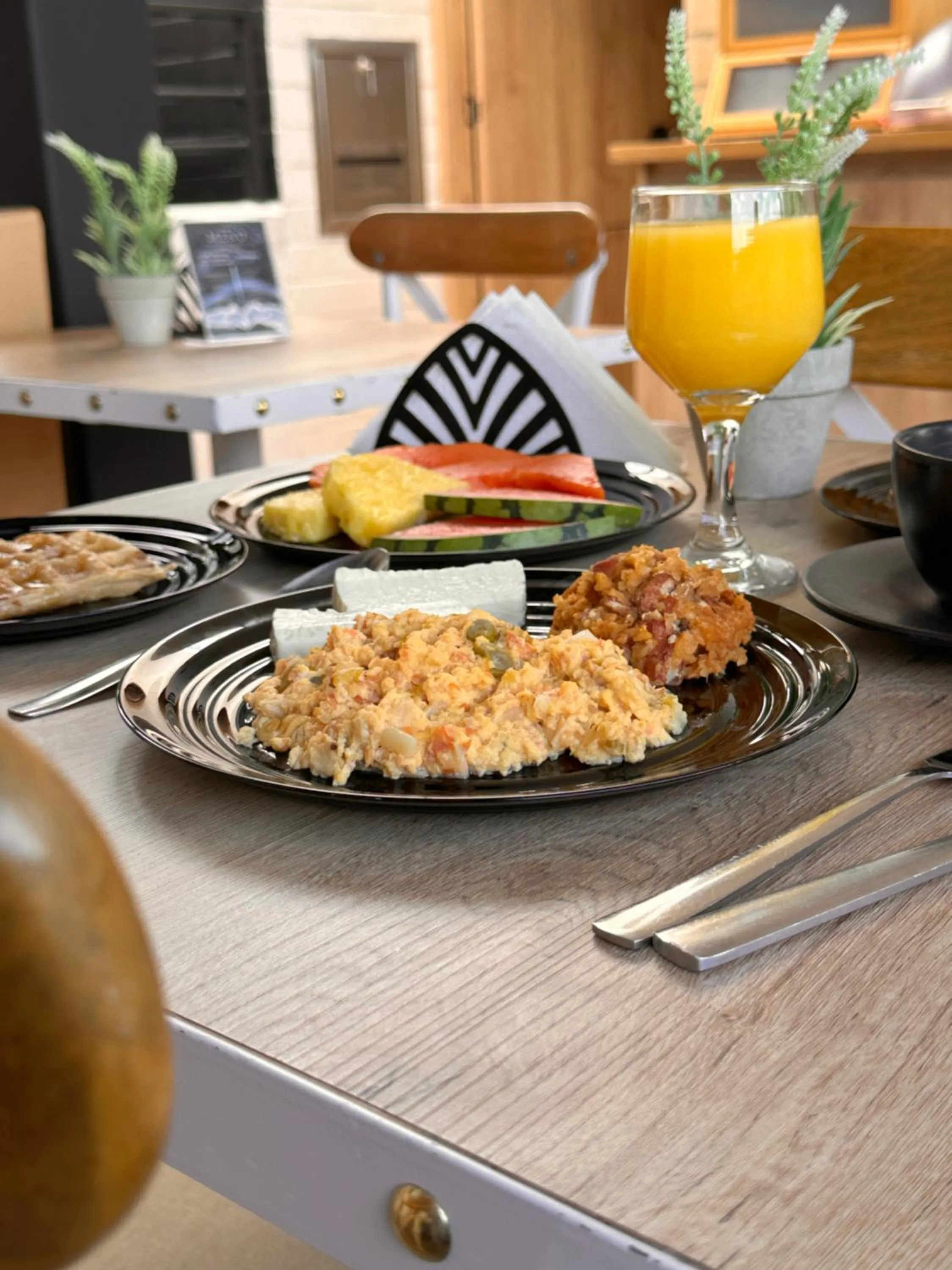 Continental breakfast in Manila Hotel Boutique