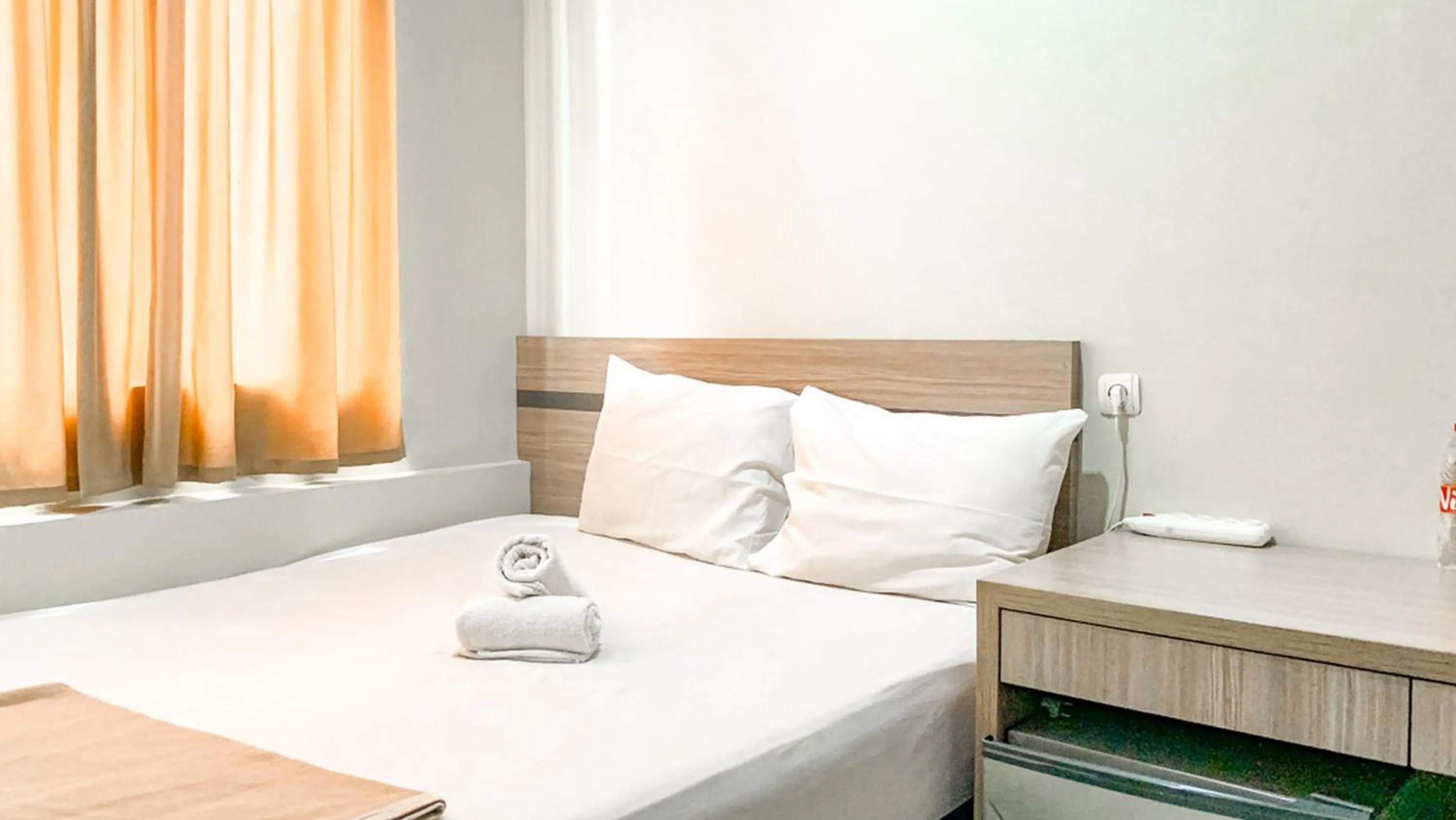 Bed in Griya Rasuna Jakarta Mitra RedDoorz