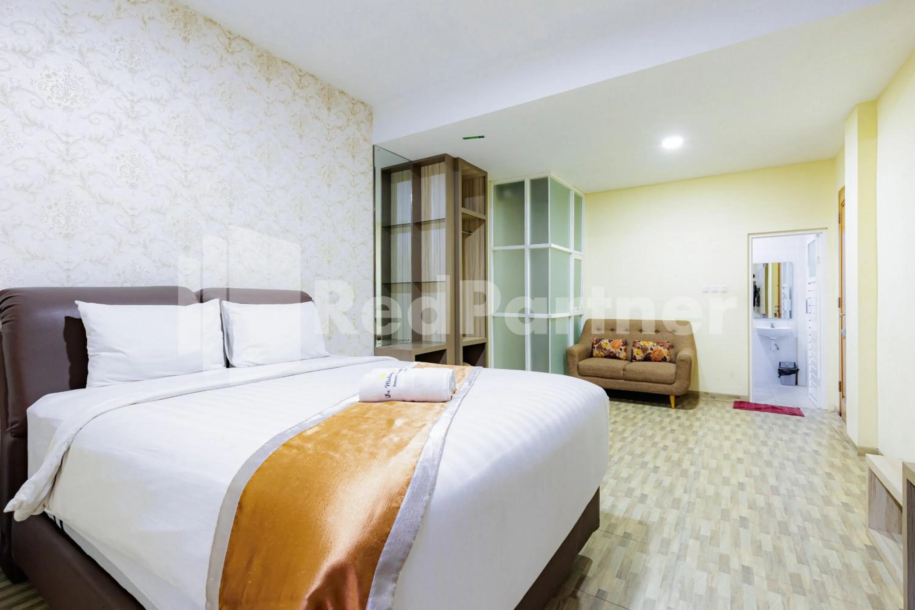 Bedroom, Bed in De Malang Sweet Homestay Syariah Mitra RedDoorz