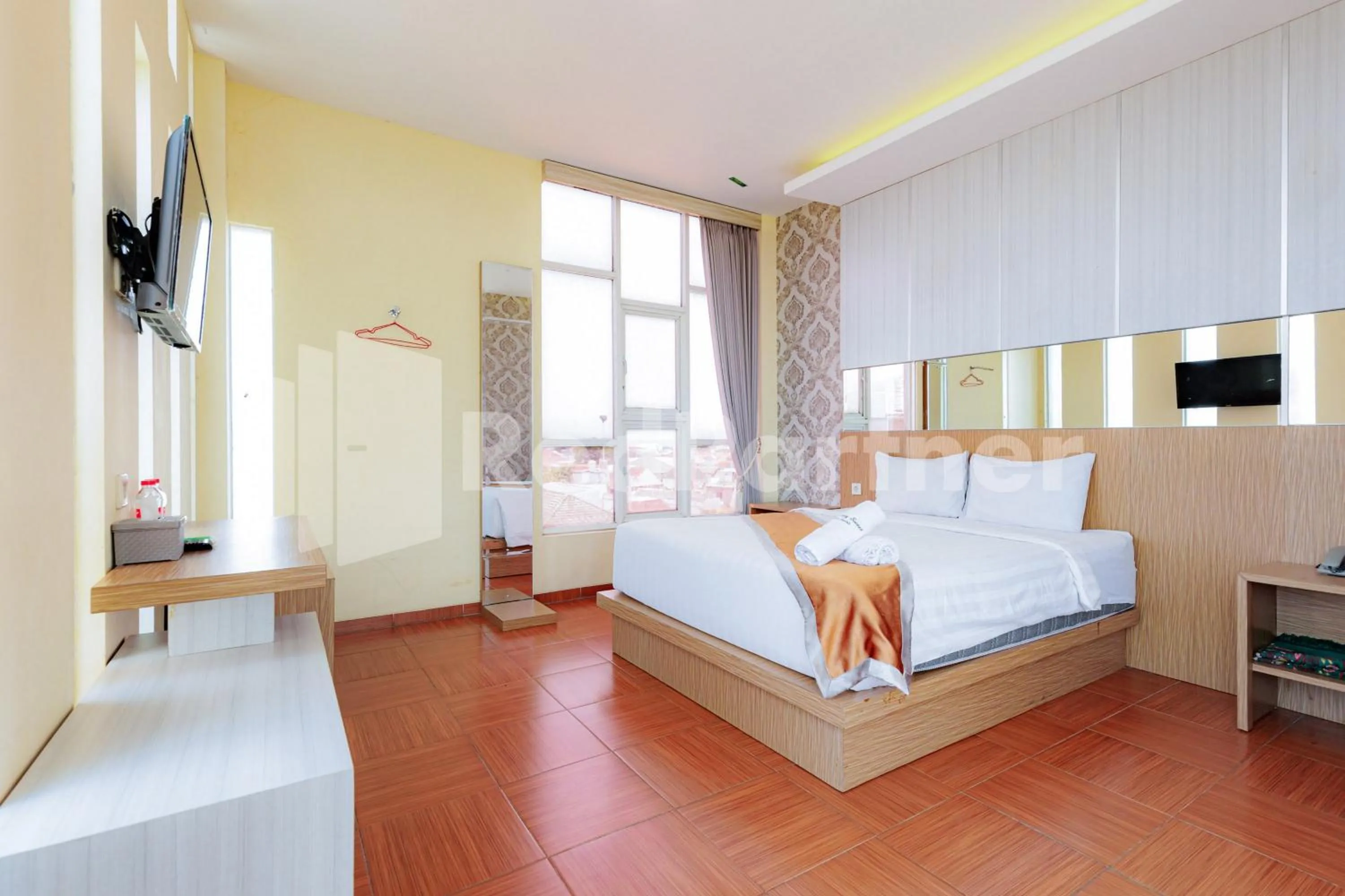 Bedroom, Bed in De Malang Sweet Homestay Syariah Mitra RedDoorz