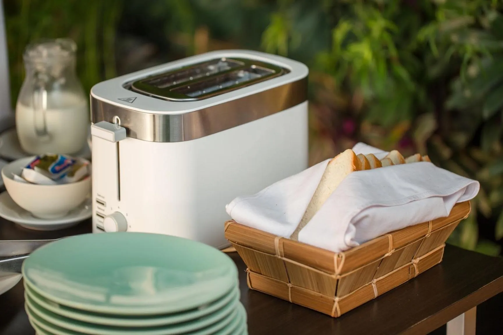 Breakfast in Giriwood Hotel & Villa