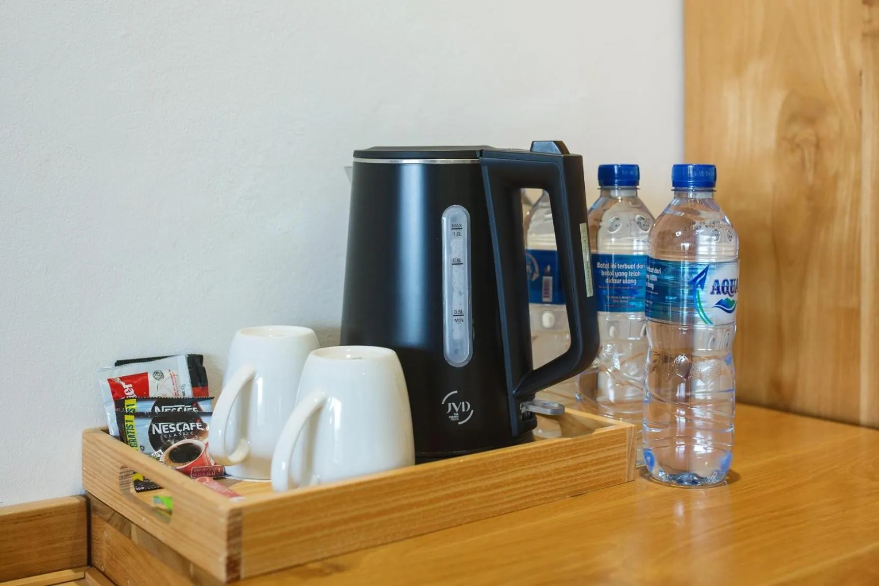 Coffee/tea facilities in Giriwood Hotel & Villa