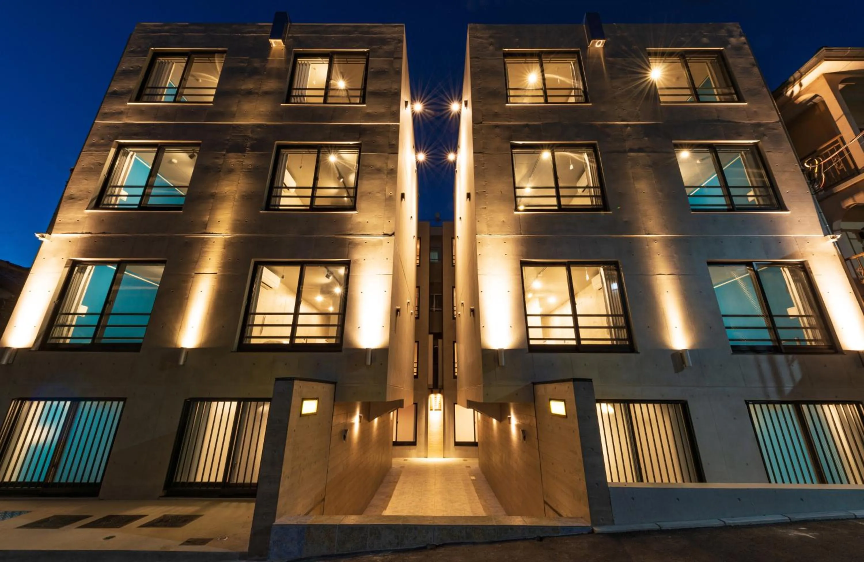 Property building in Luana Shibuya